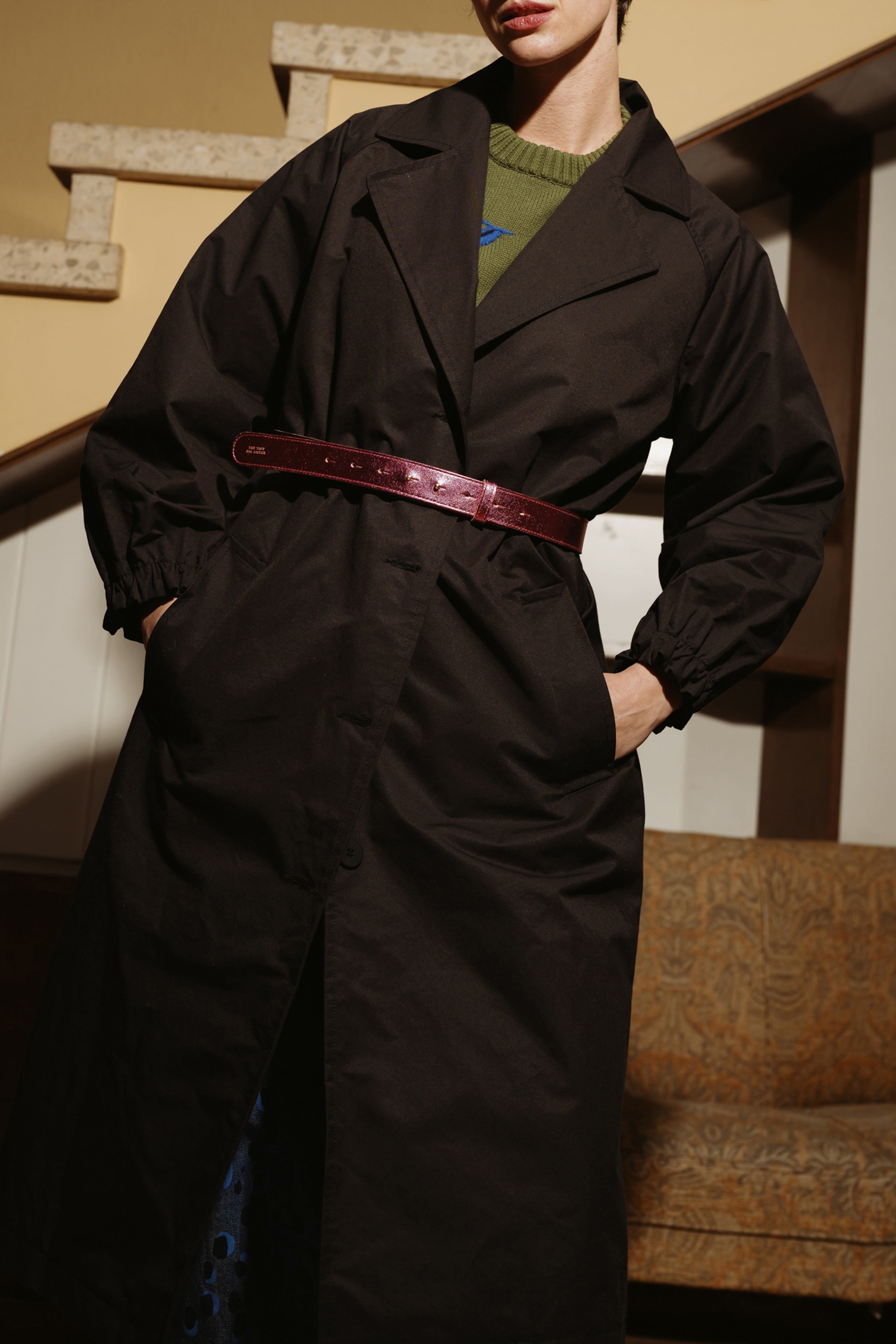 TRENCH COAT