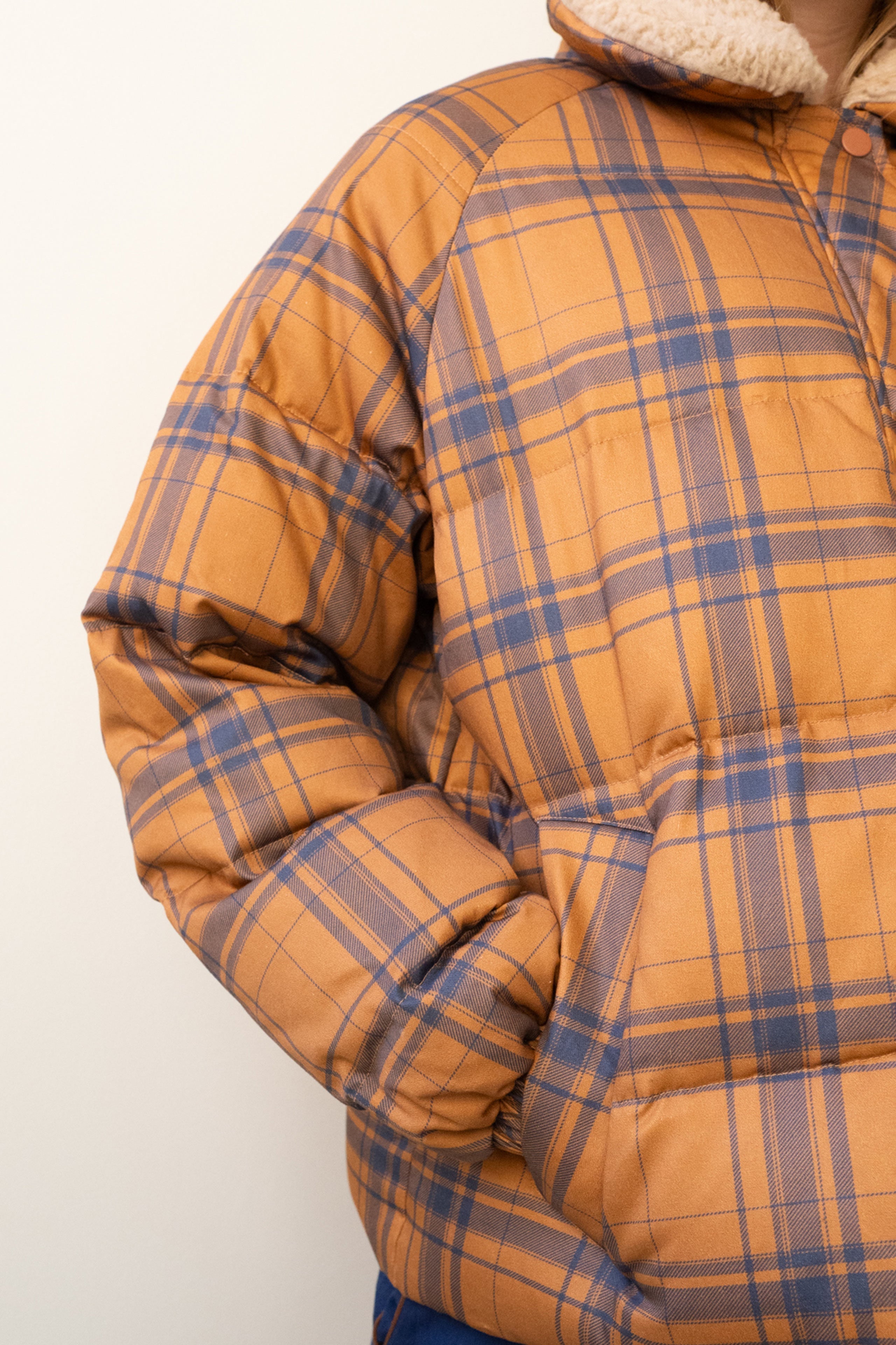 SHORT DOWN JACKET