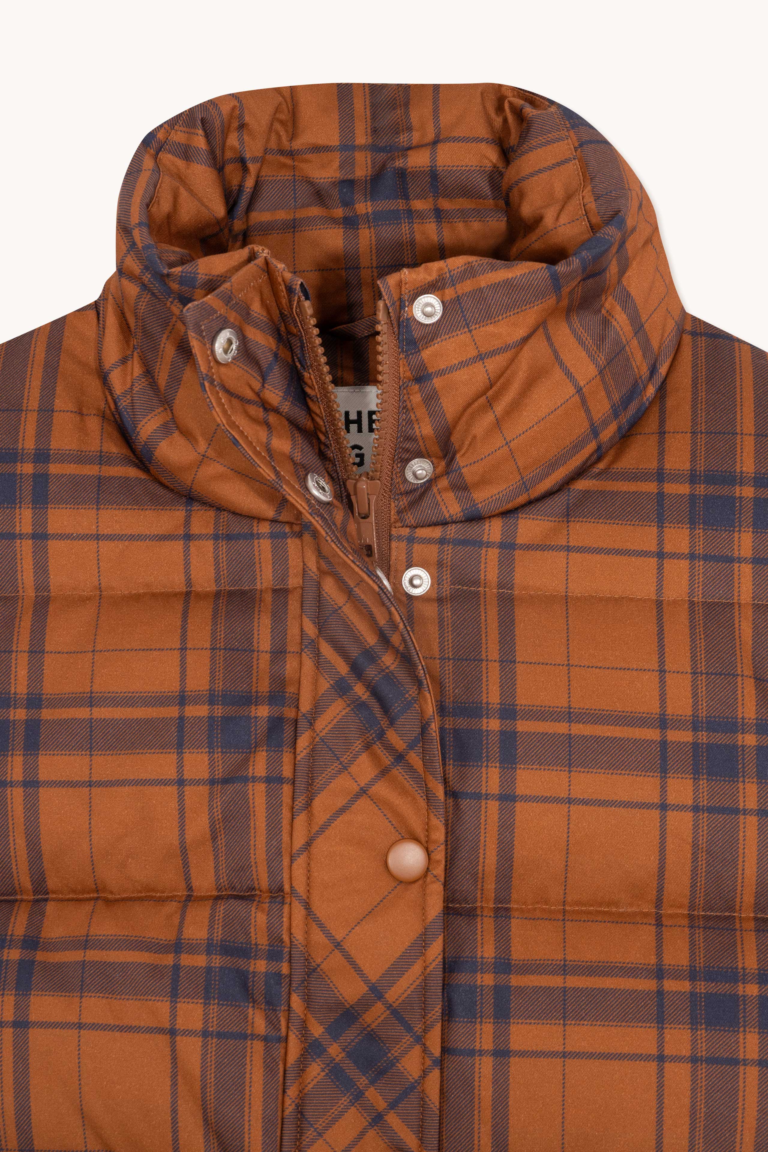 CHECK DOWN VEST