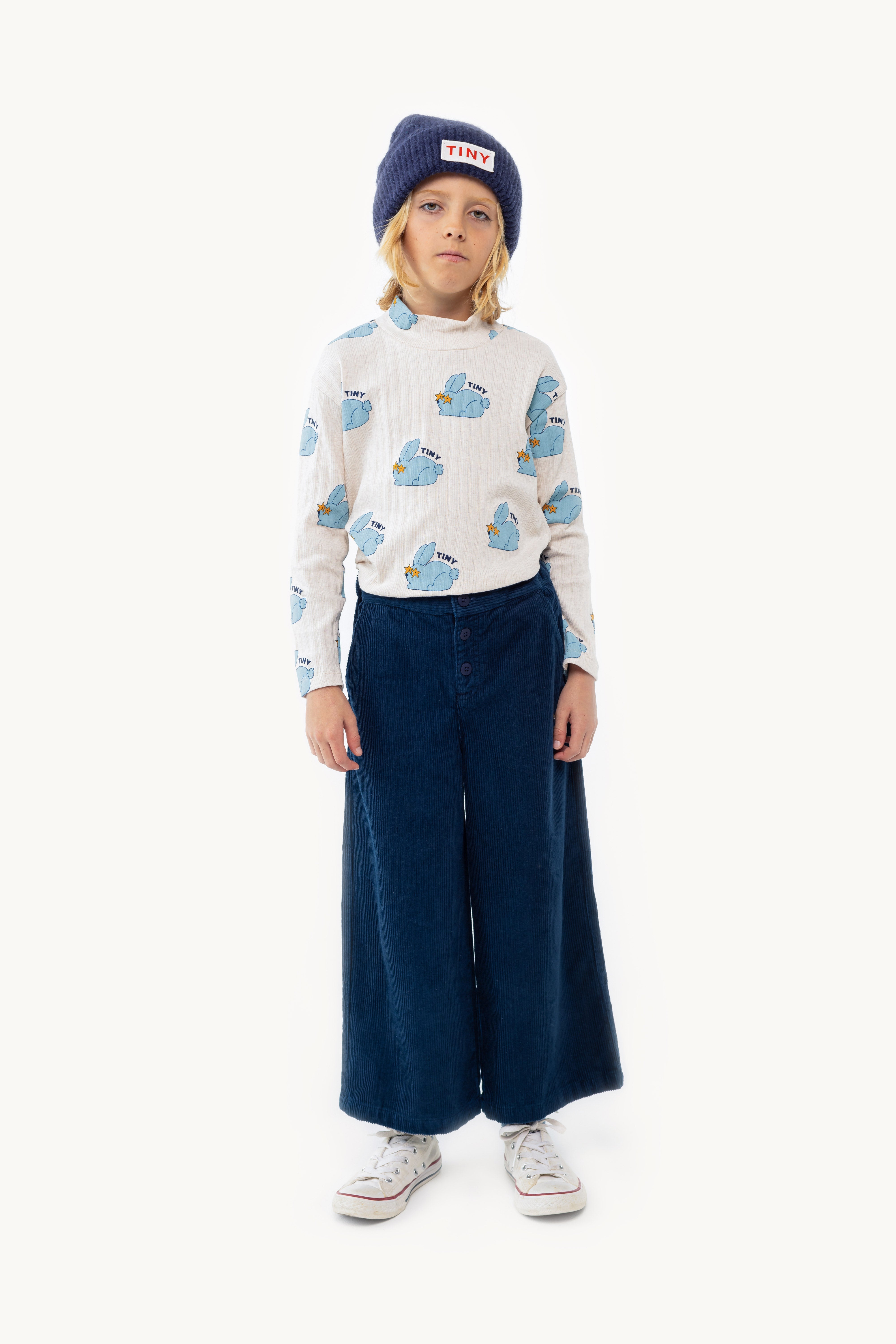 RABBITS MOCKNECK
