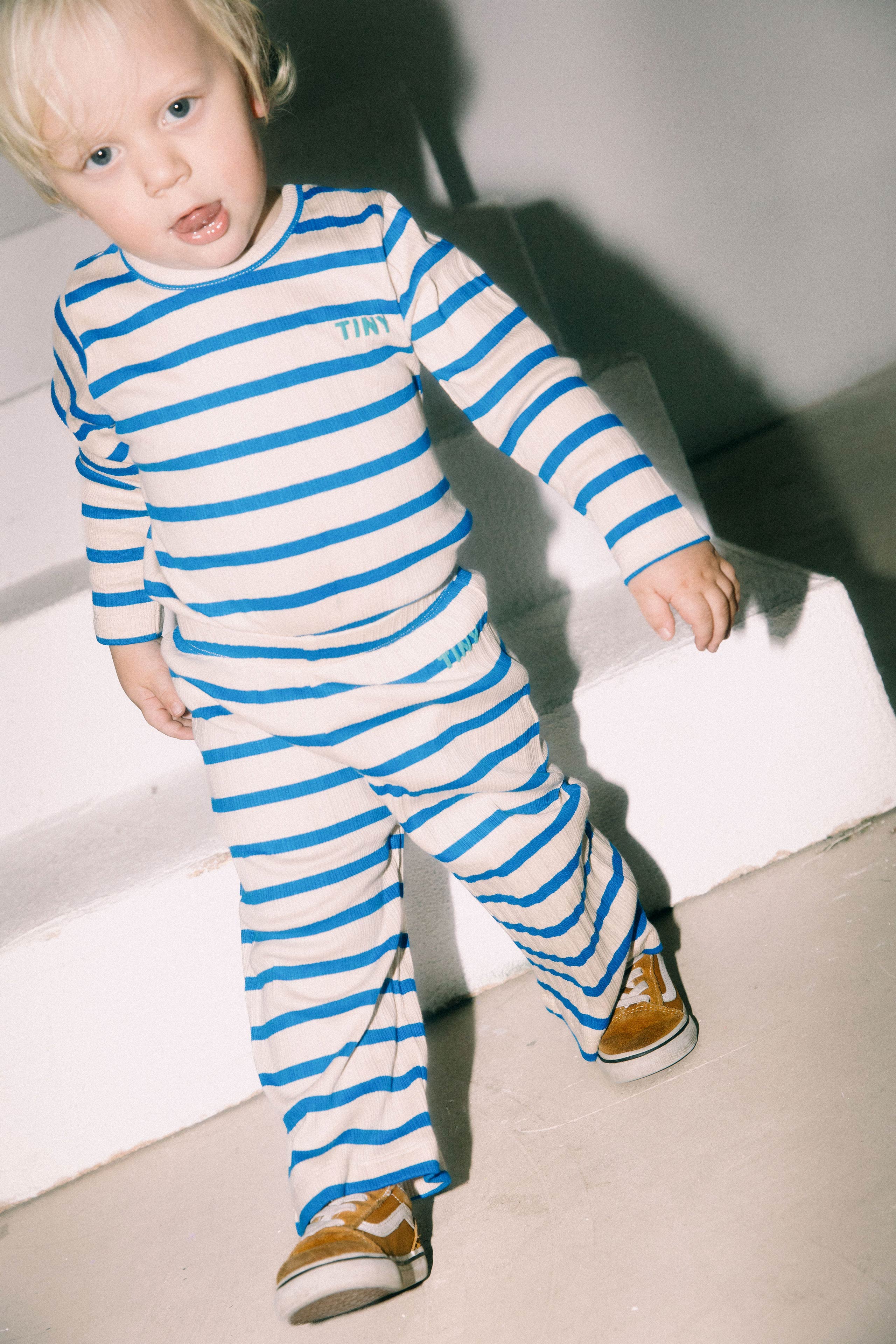 STRIPES CUERPO