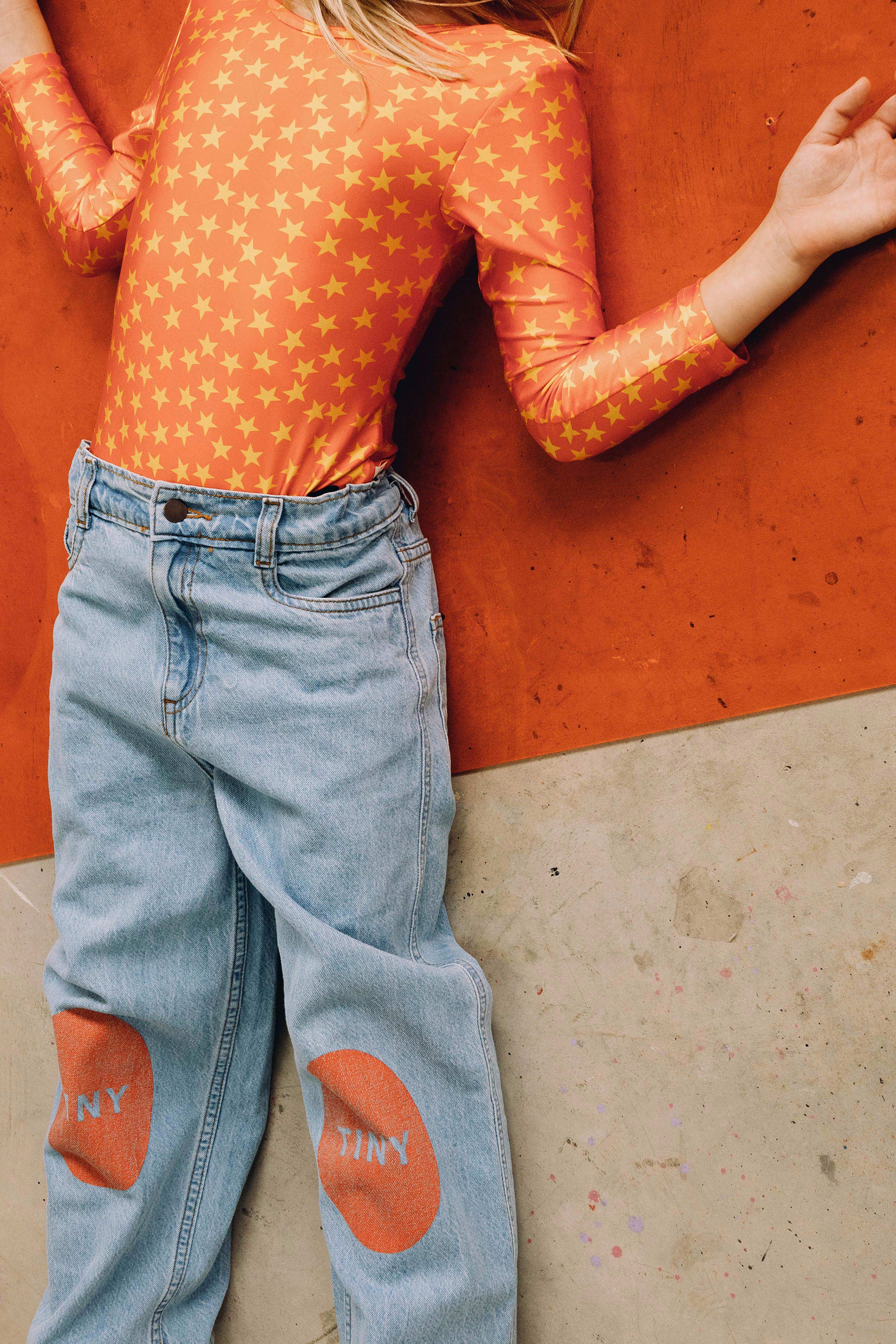 PRINTED JEANS