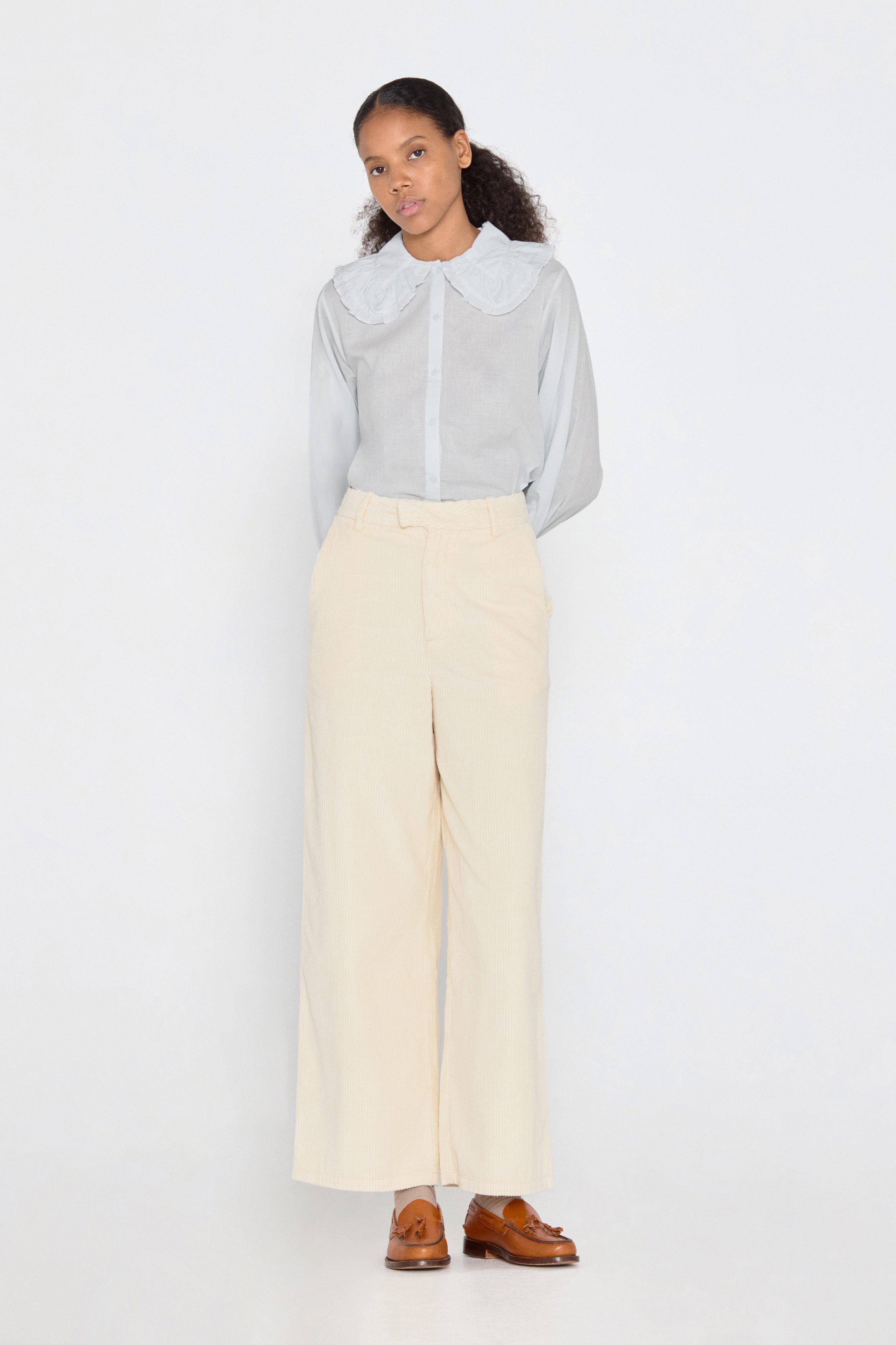 FRILL NECK BLOUSE