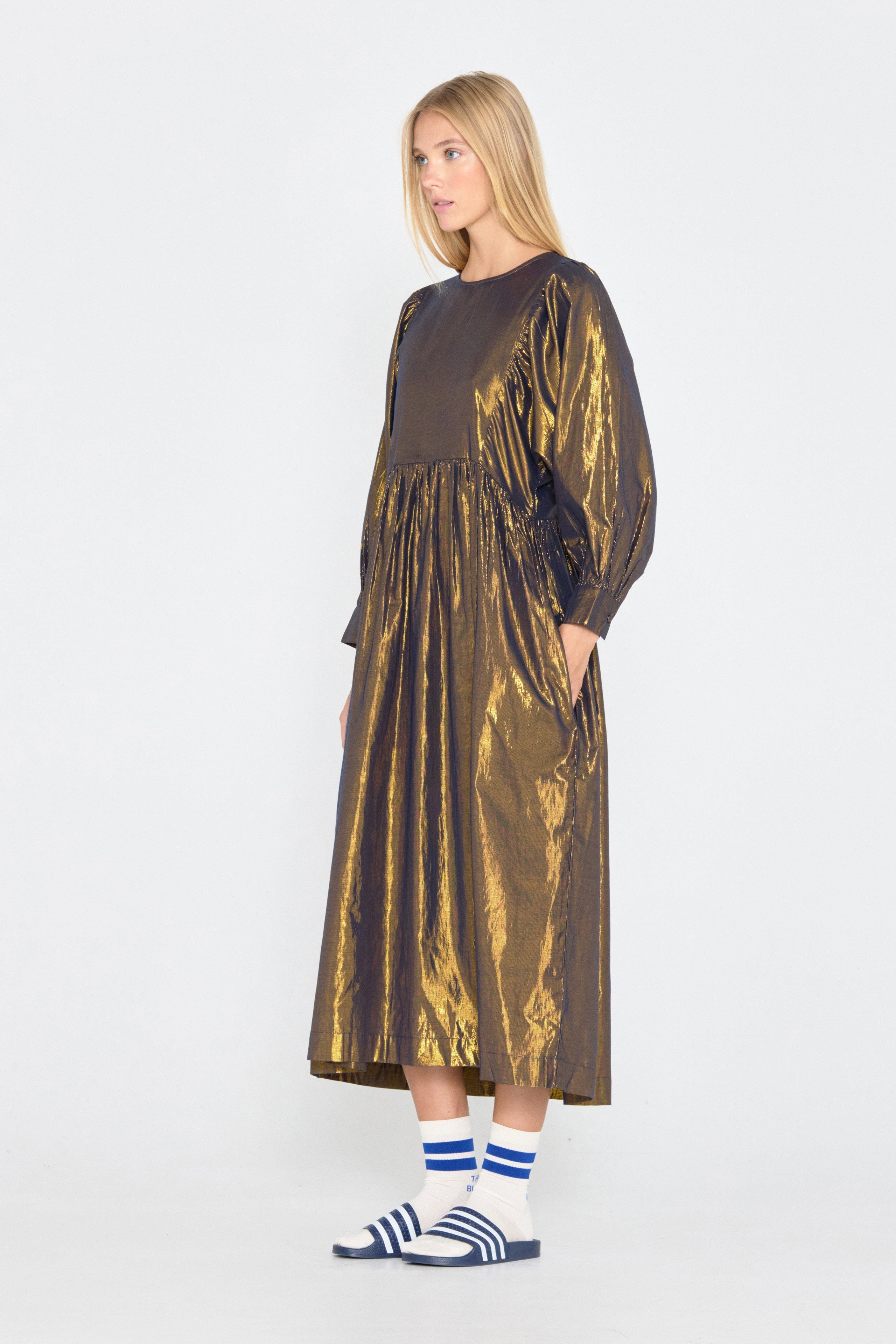 PUFF SLEEVE DRESS