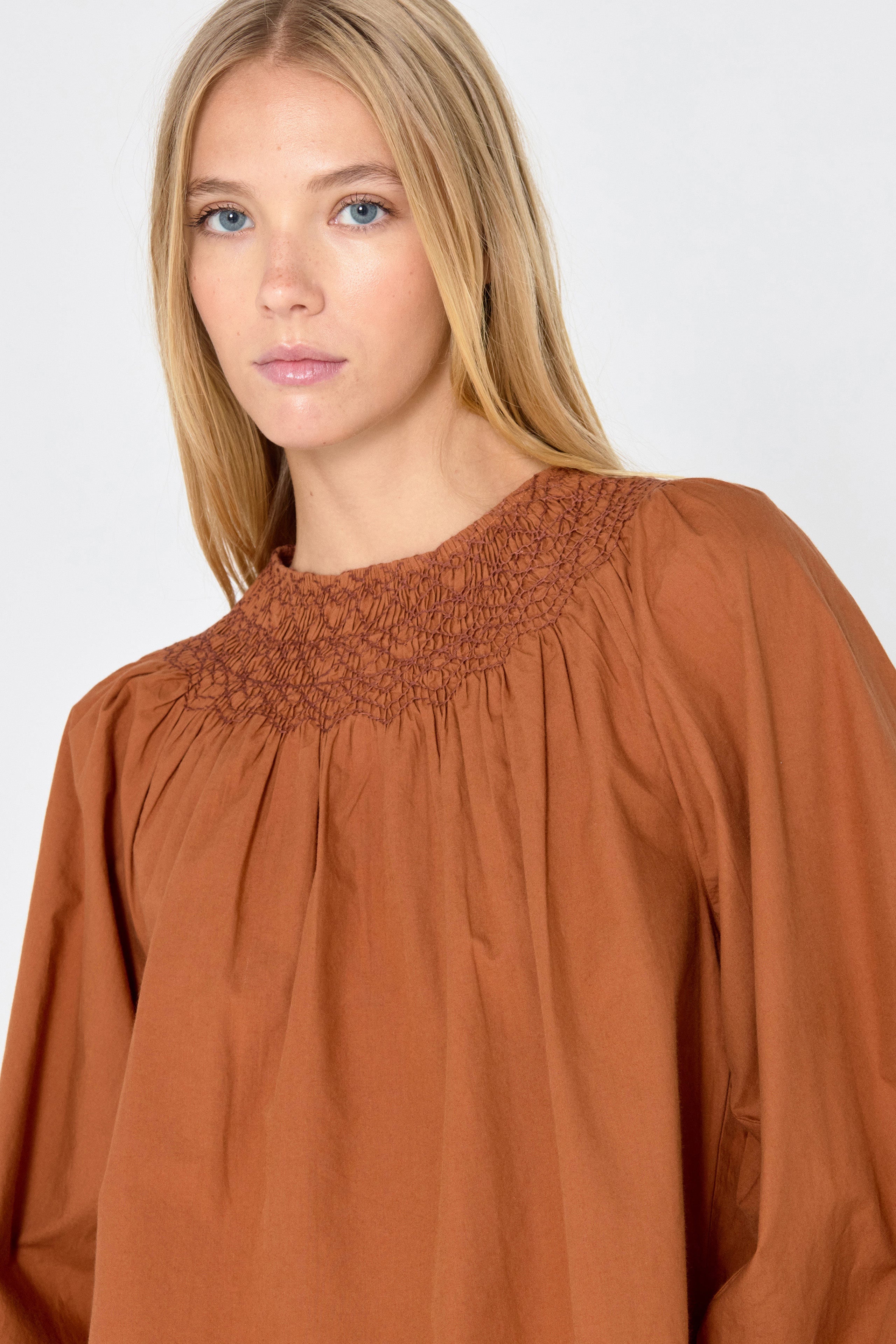 SMOCKED BLOUSE