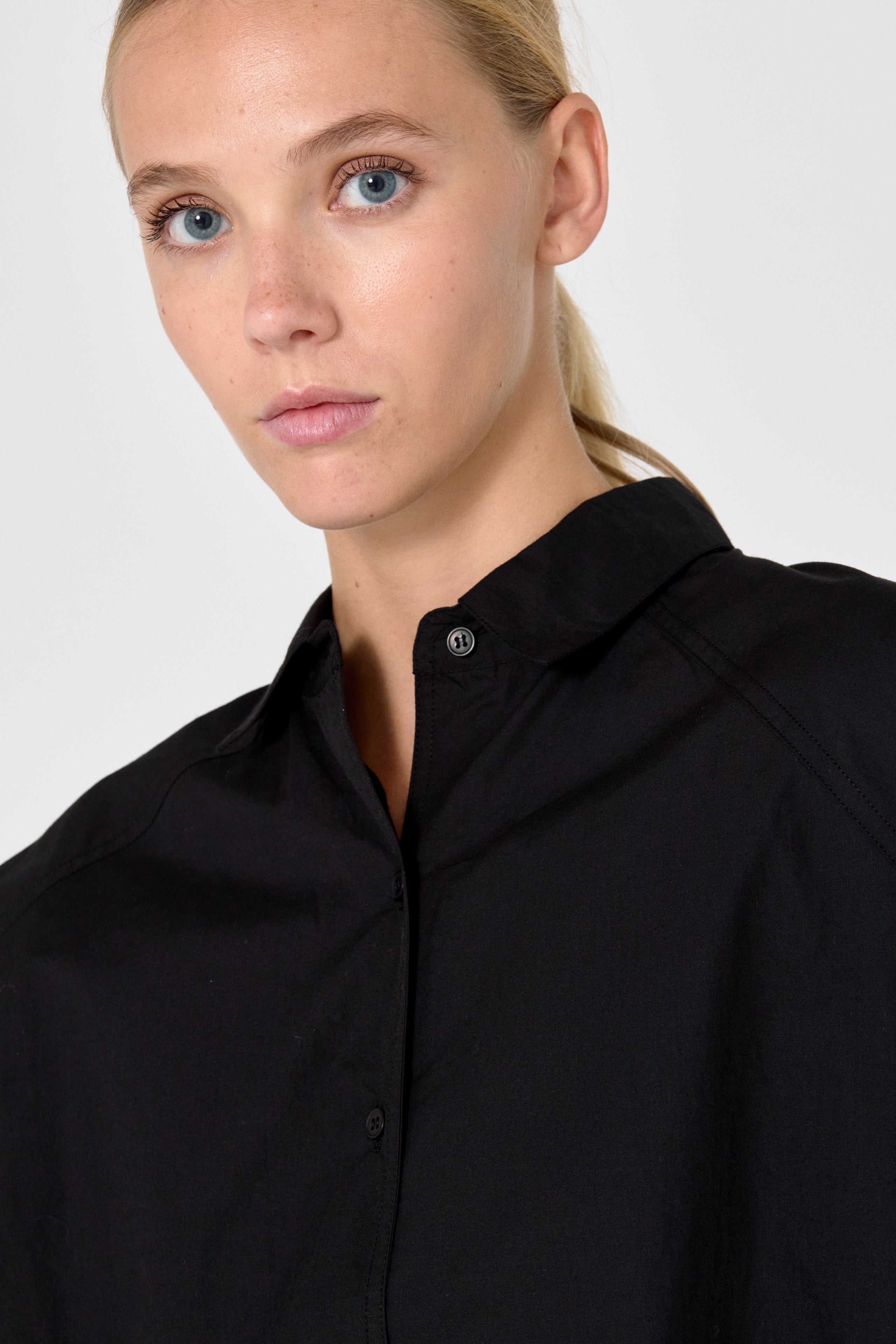RAGLAN SLEEVE SHIRT