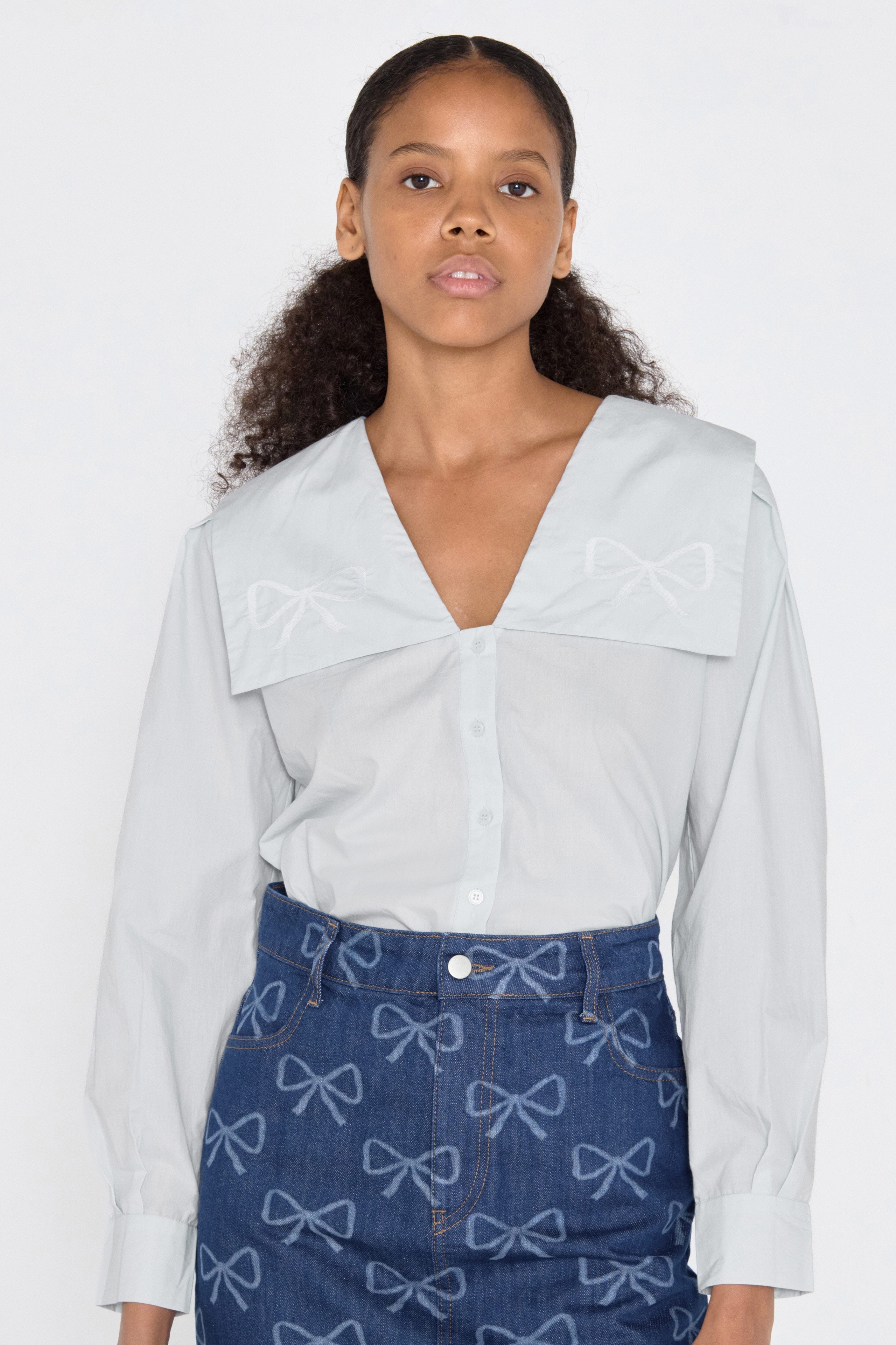 BOW EMBROIDERED BLOUSE