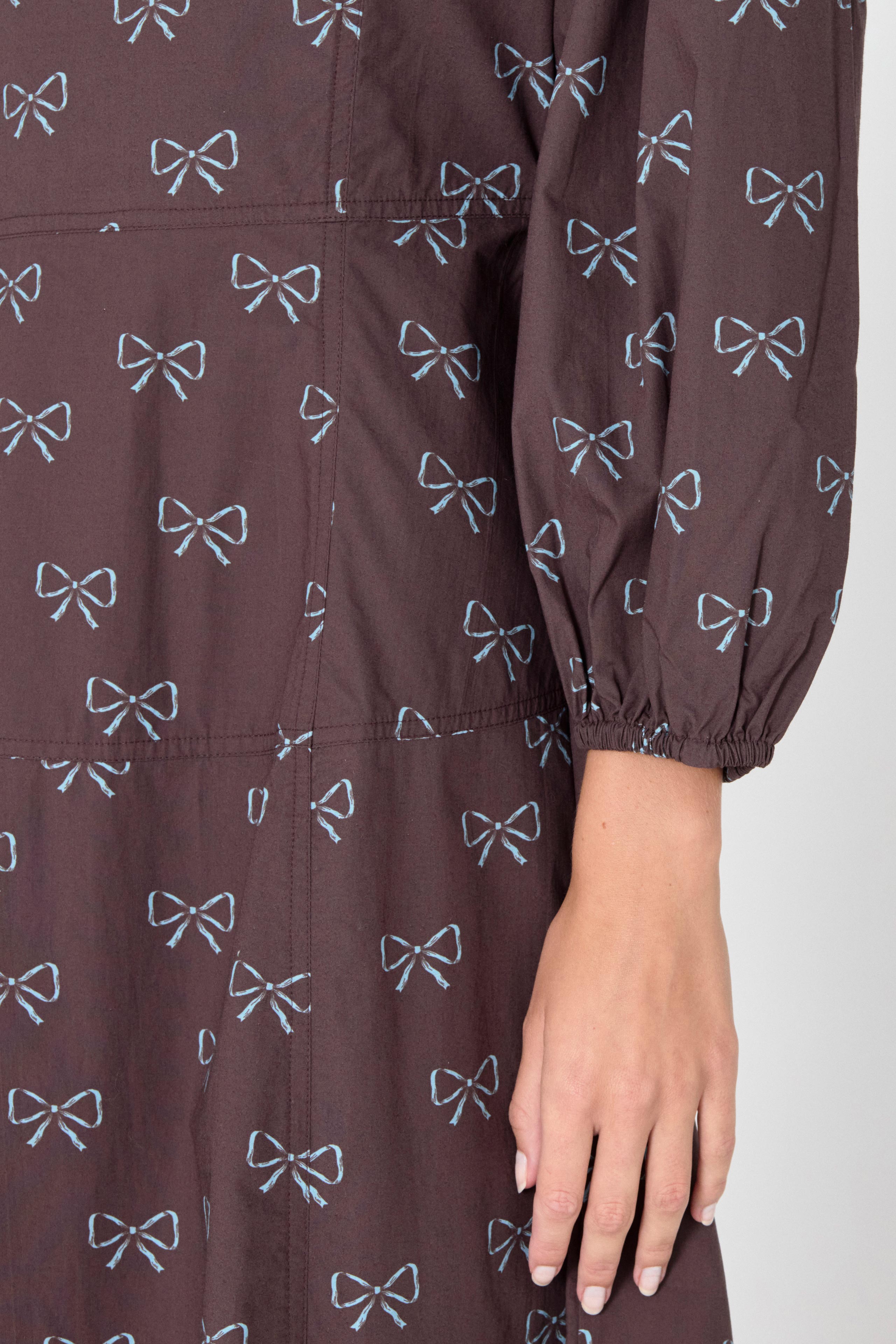 VESTIDO LAZO MANGA VOLUMINOSO