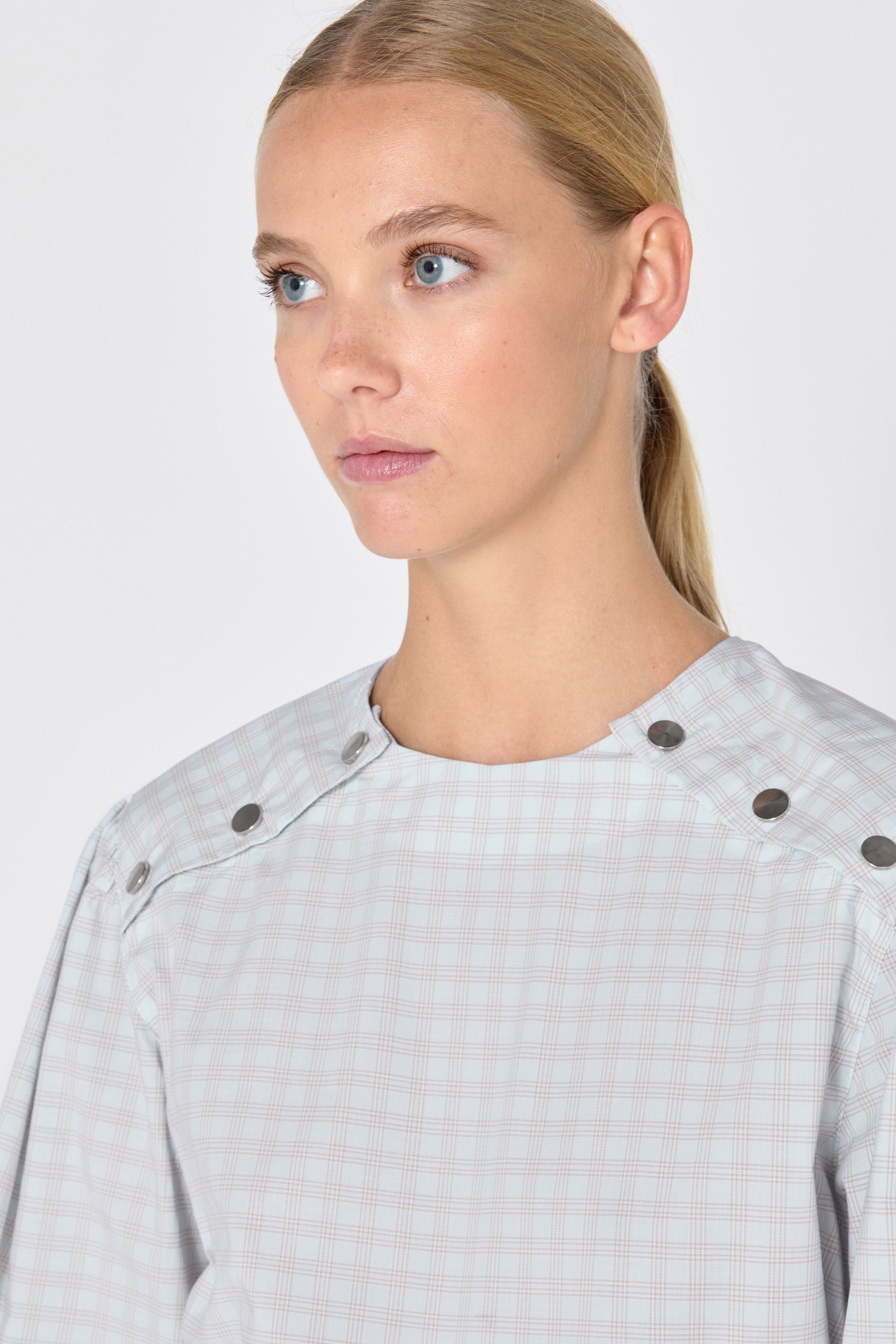 CHECK BLOUSE