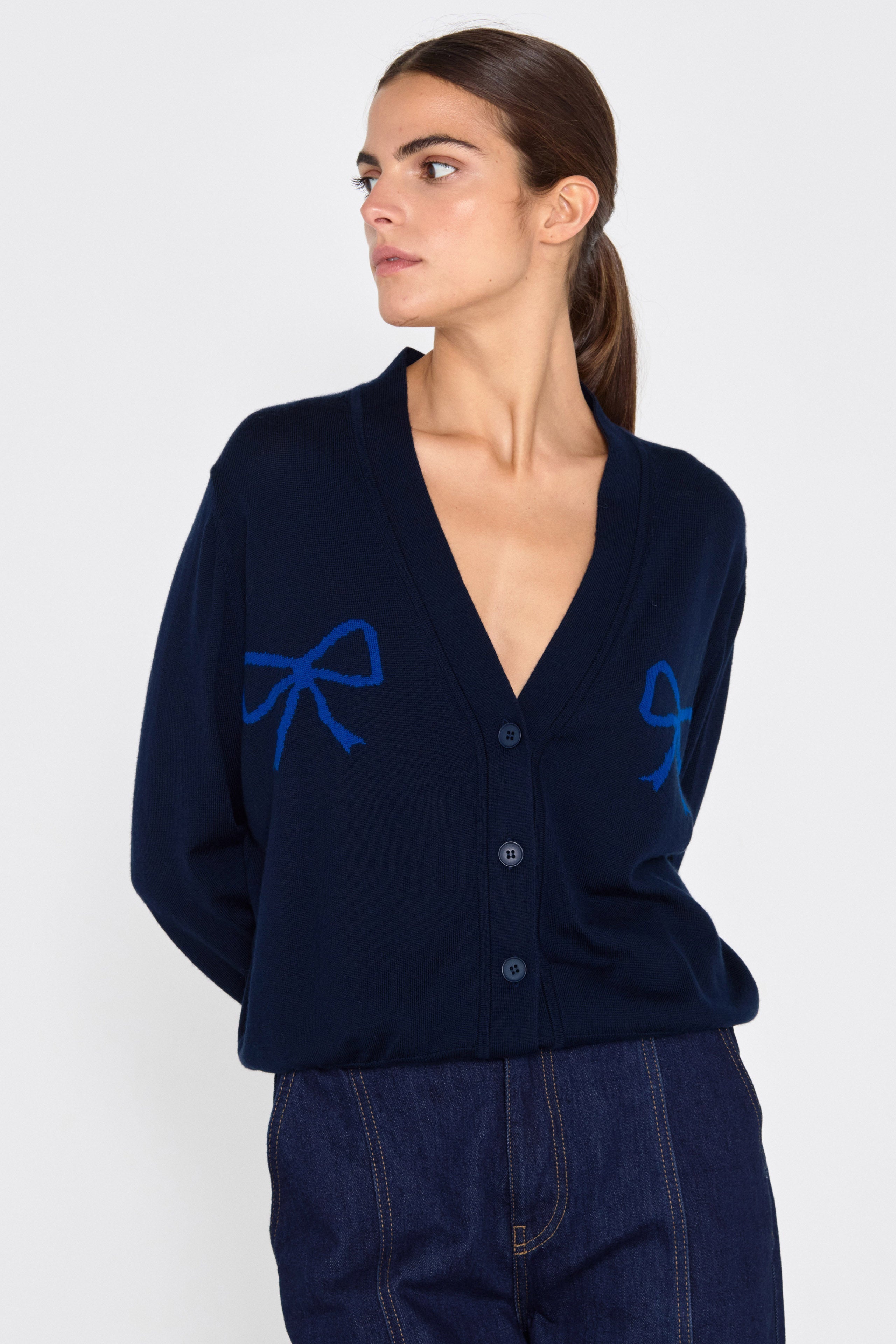 LARA BOWS CARDIGAN