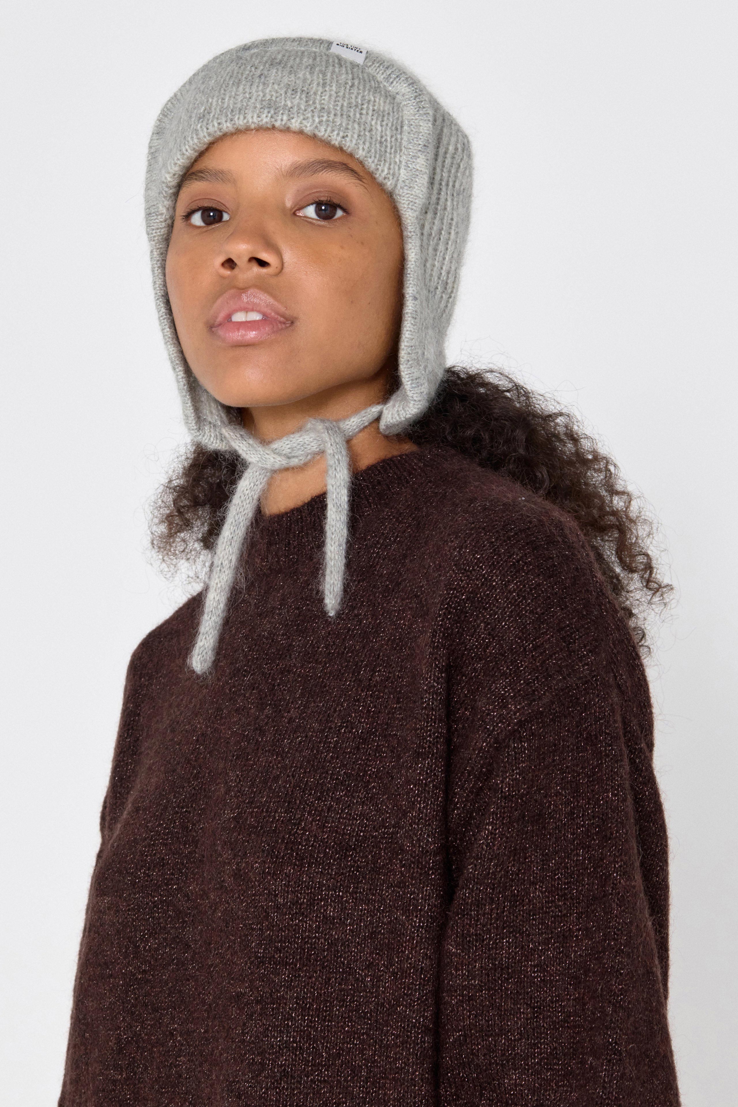 EARFLAP BEANIE