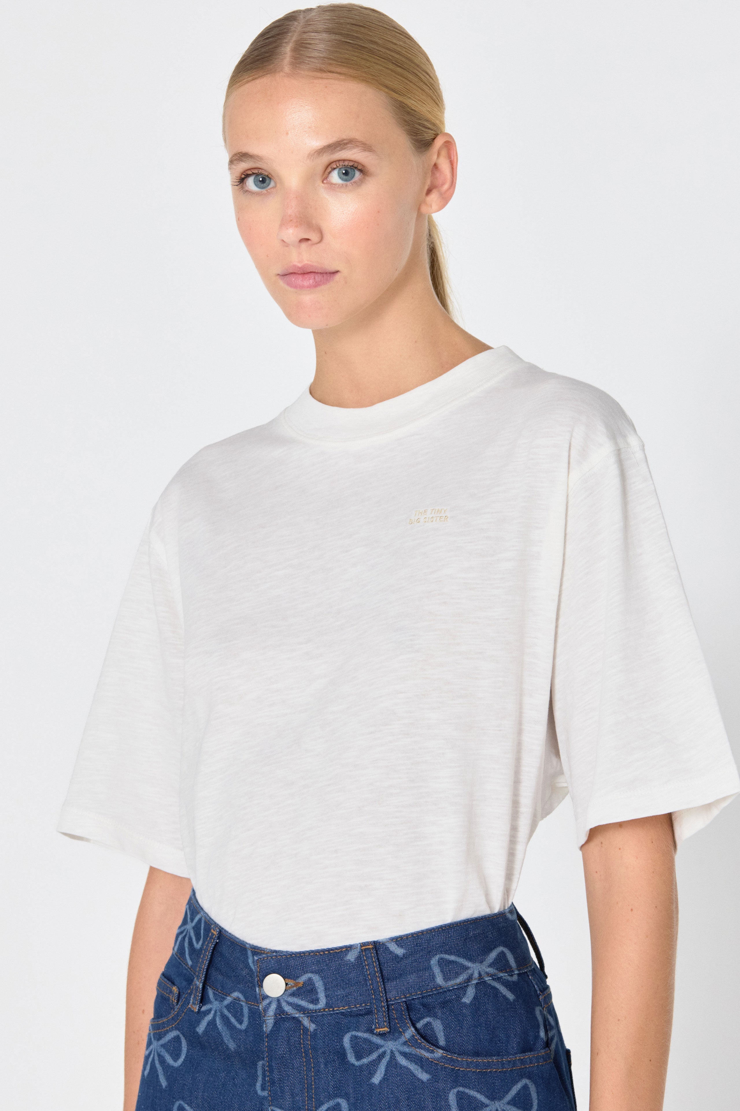 BASIC RELAXED TEE