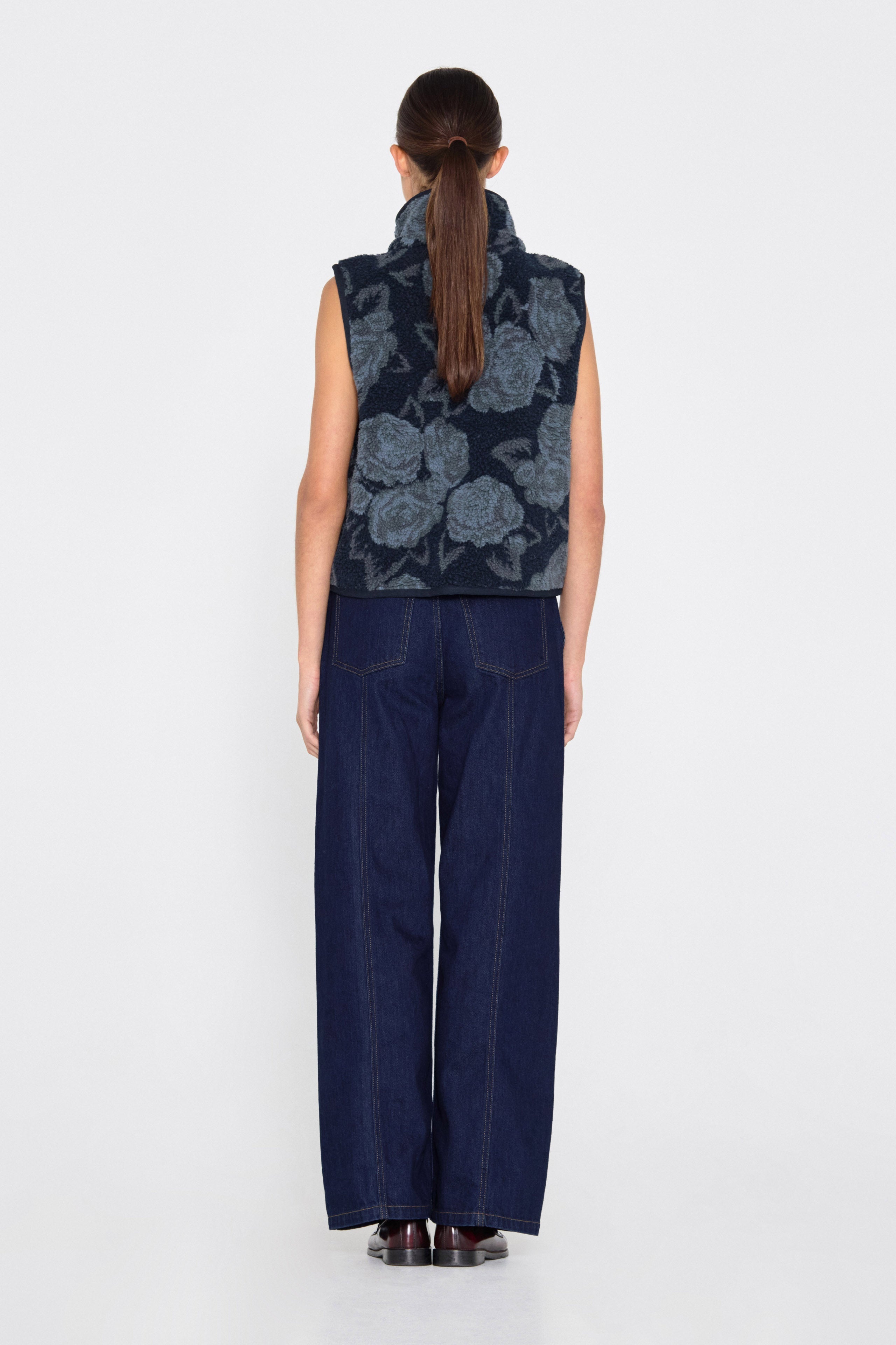 ROSES SHERPA VEST