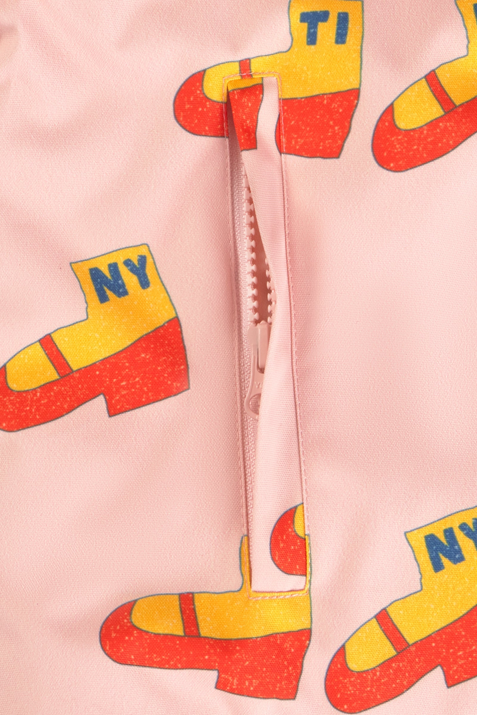 SCHNEEJACKE WALK