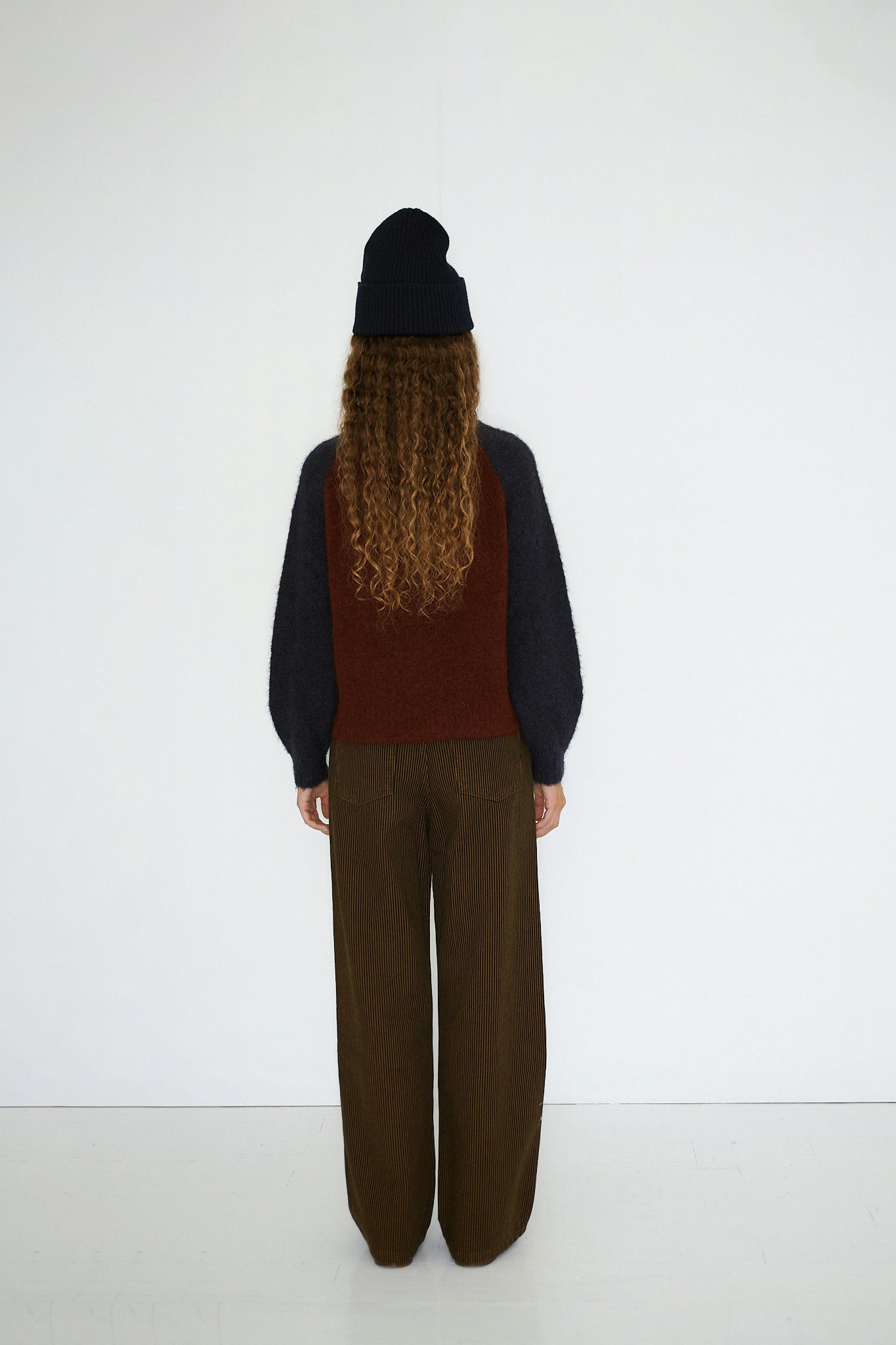 COLOR BLOCK PULLOVER