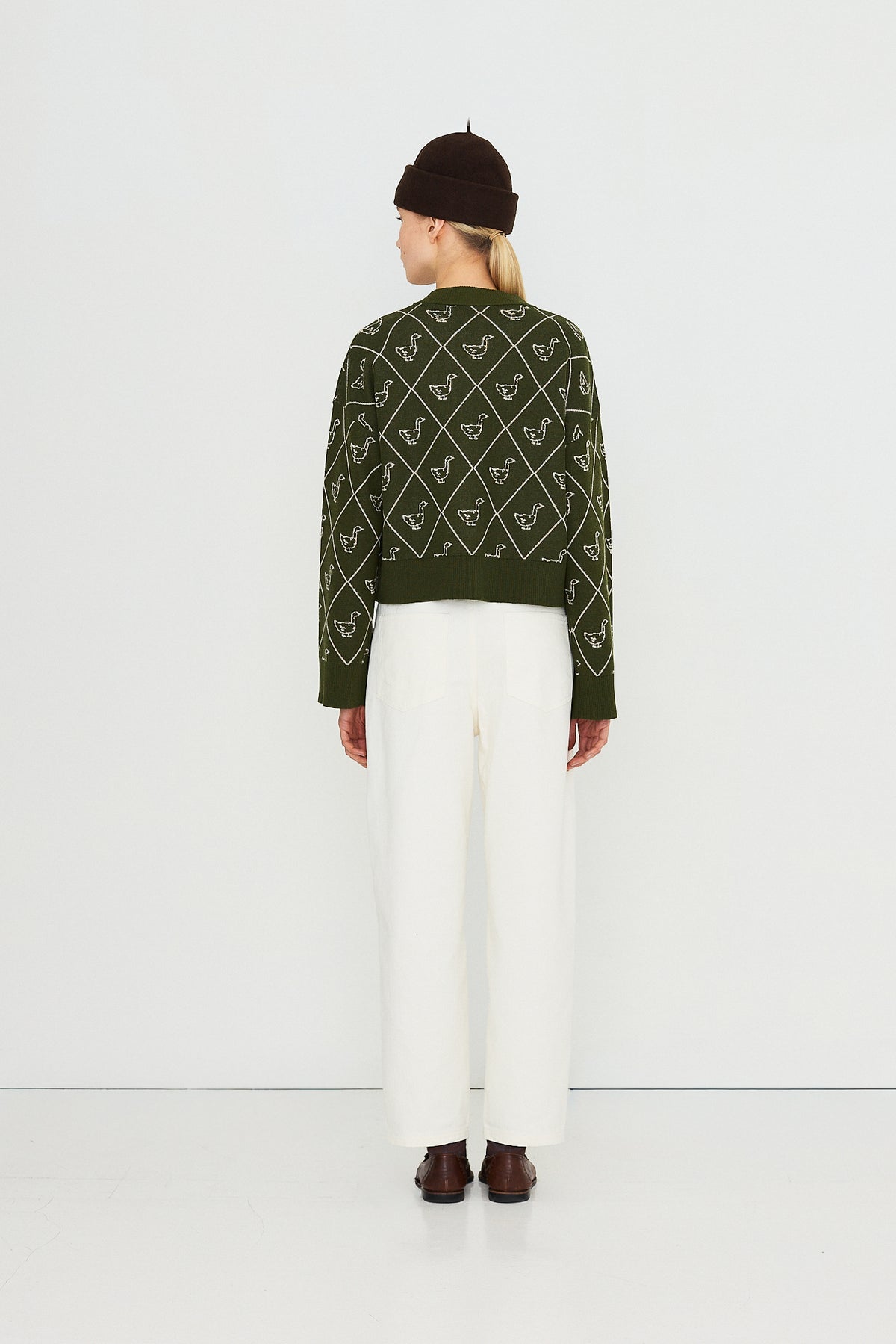 DIAMOND GEESE CARDIGAN