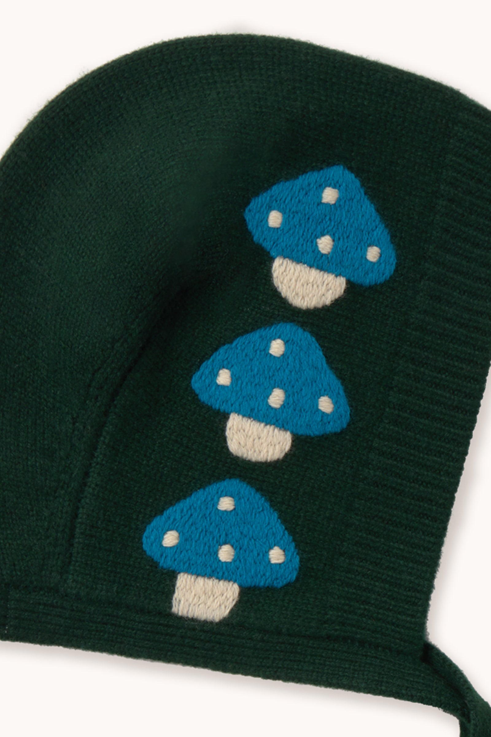 MUSHROOMS BONNET