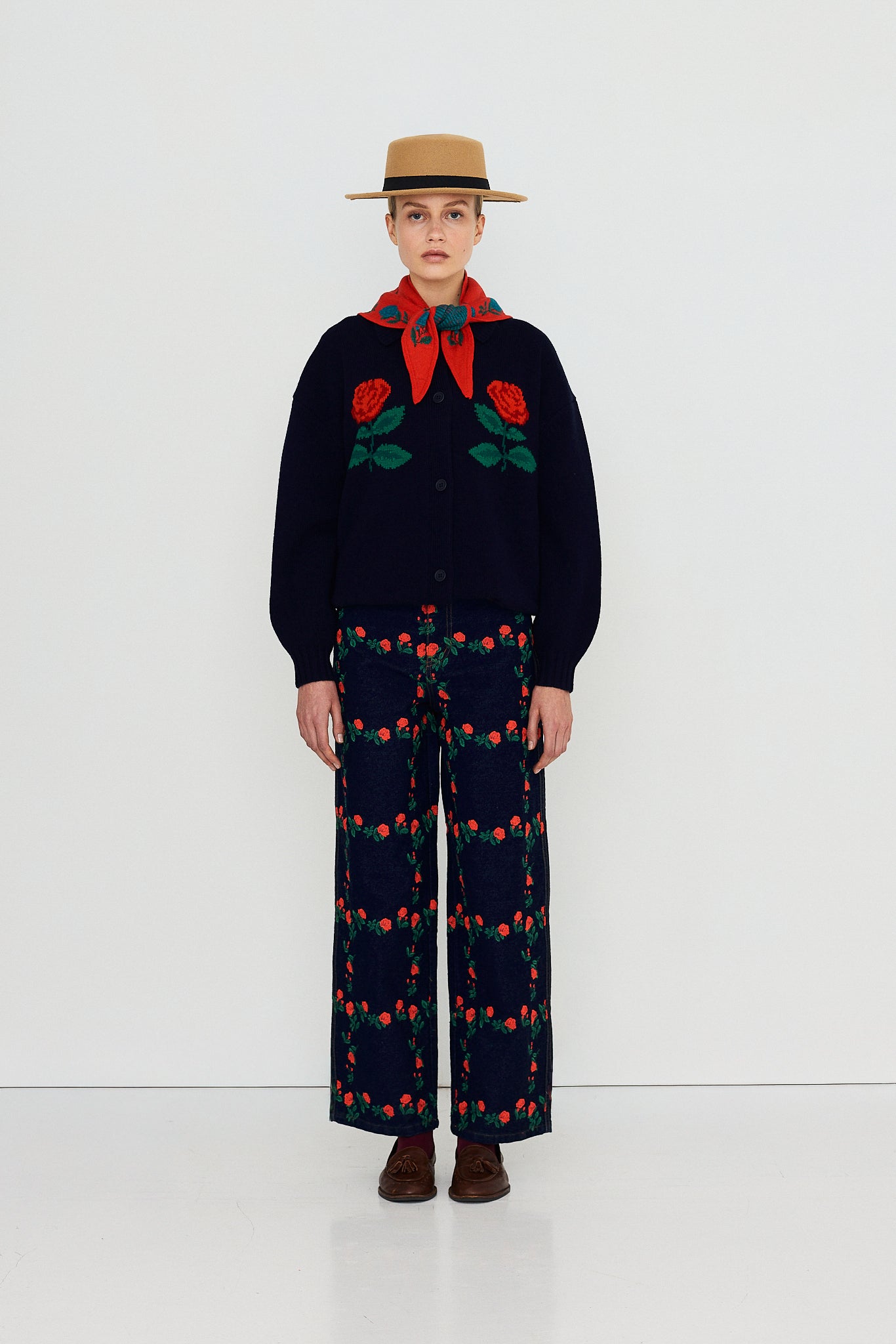 CÁRDIGAN ROSES OVERSIZE