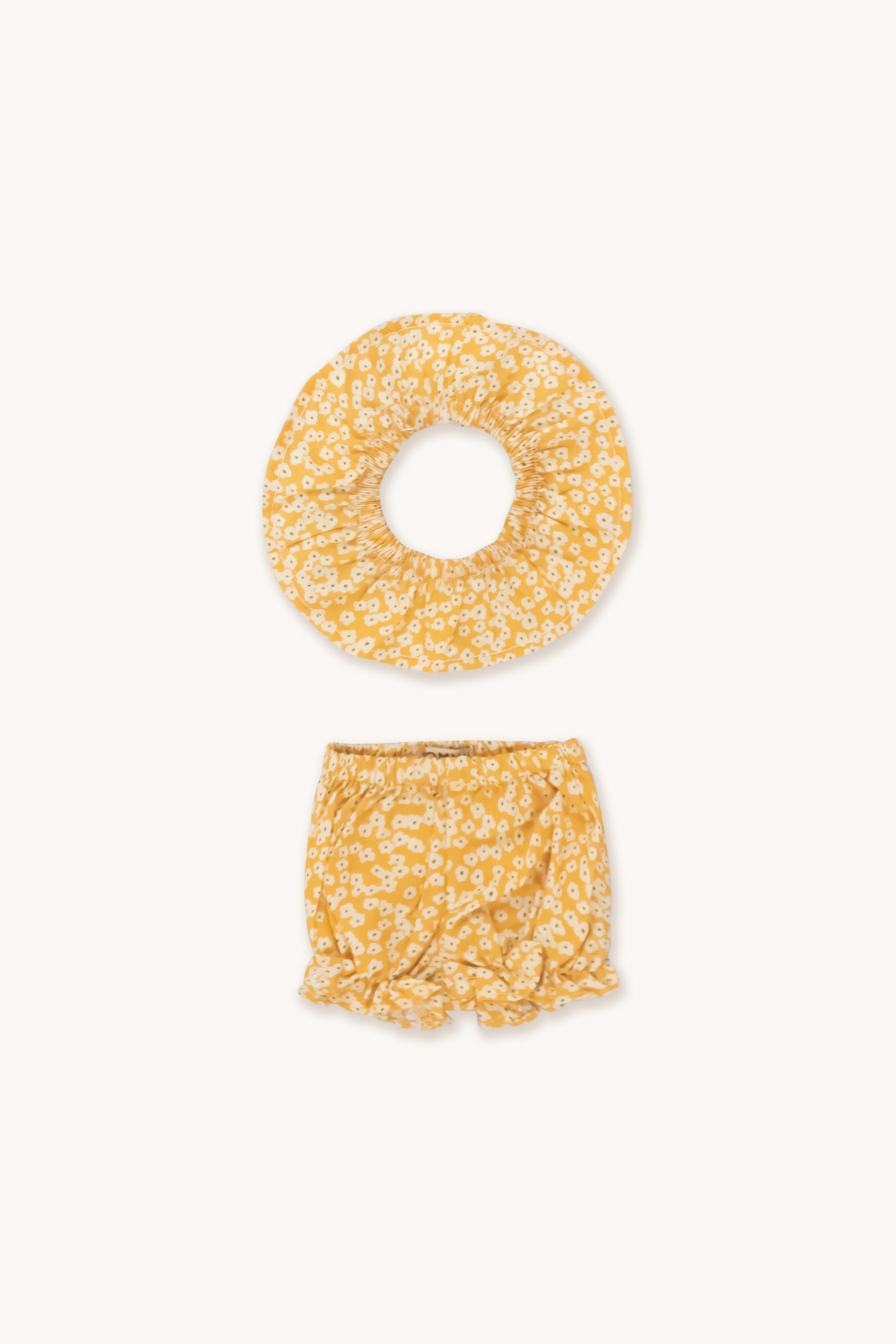 GOMMU LOOK 1 FLOWERS