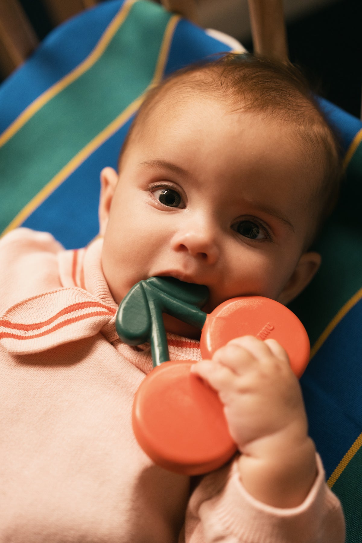 GOMMU CHERRIES TEETHER