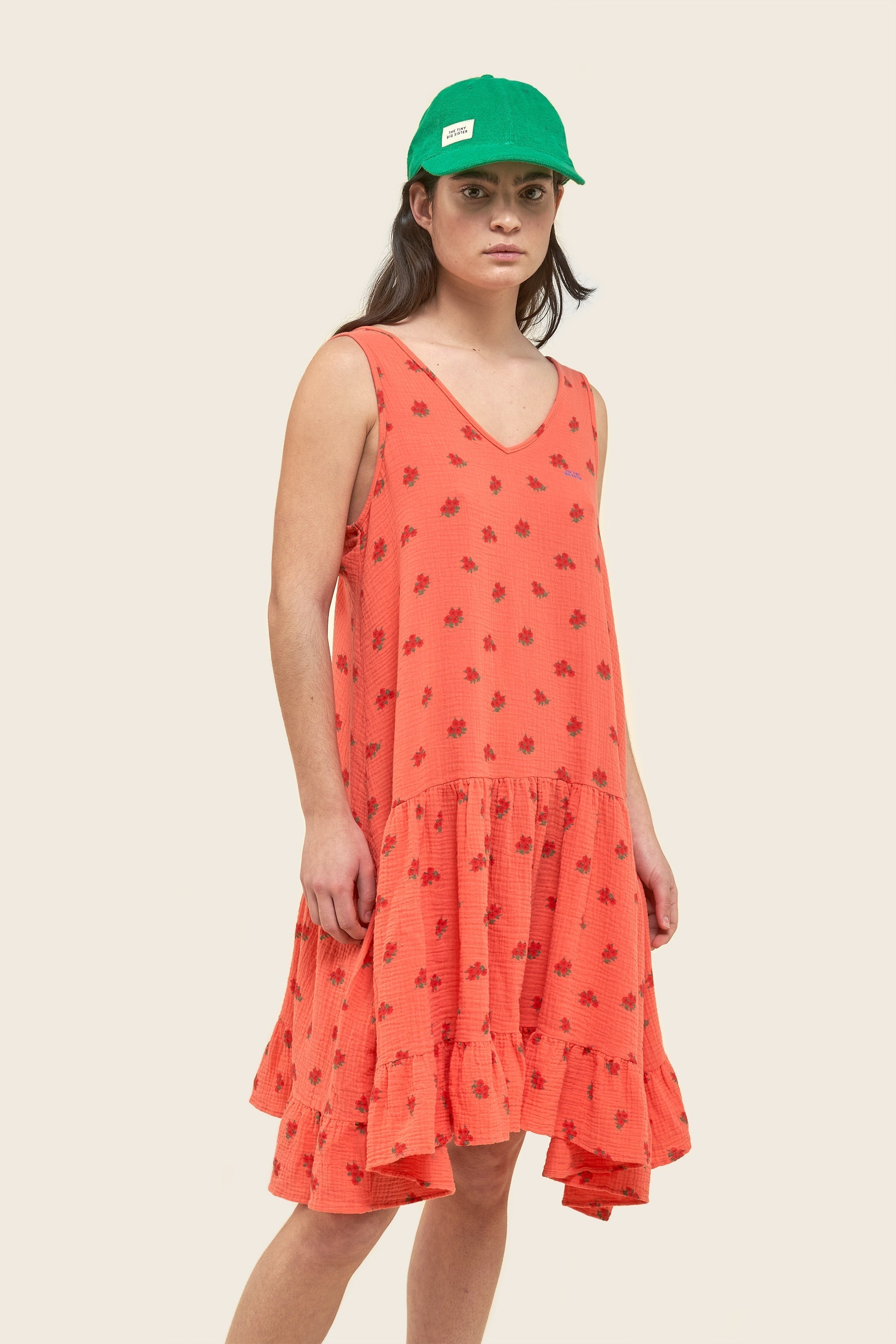 FRAU ROT FLOWERS DOPPELTES GAUZE-RÜSCHENKLEID