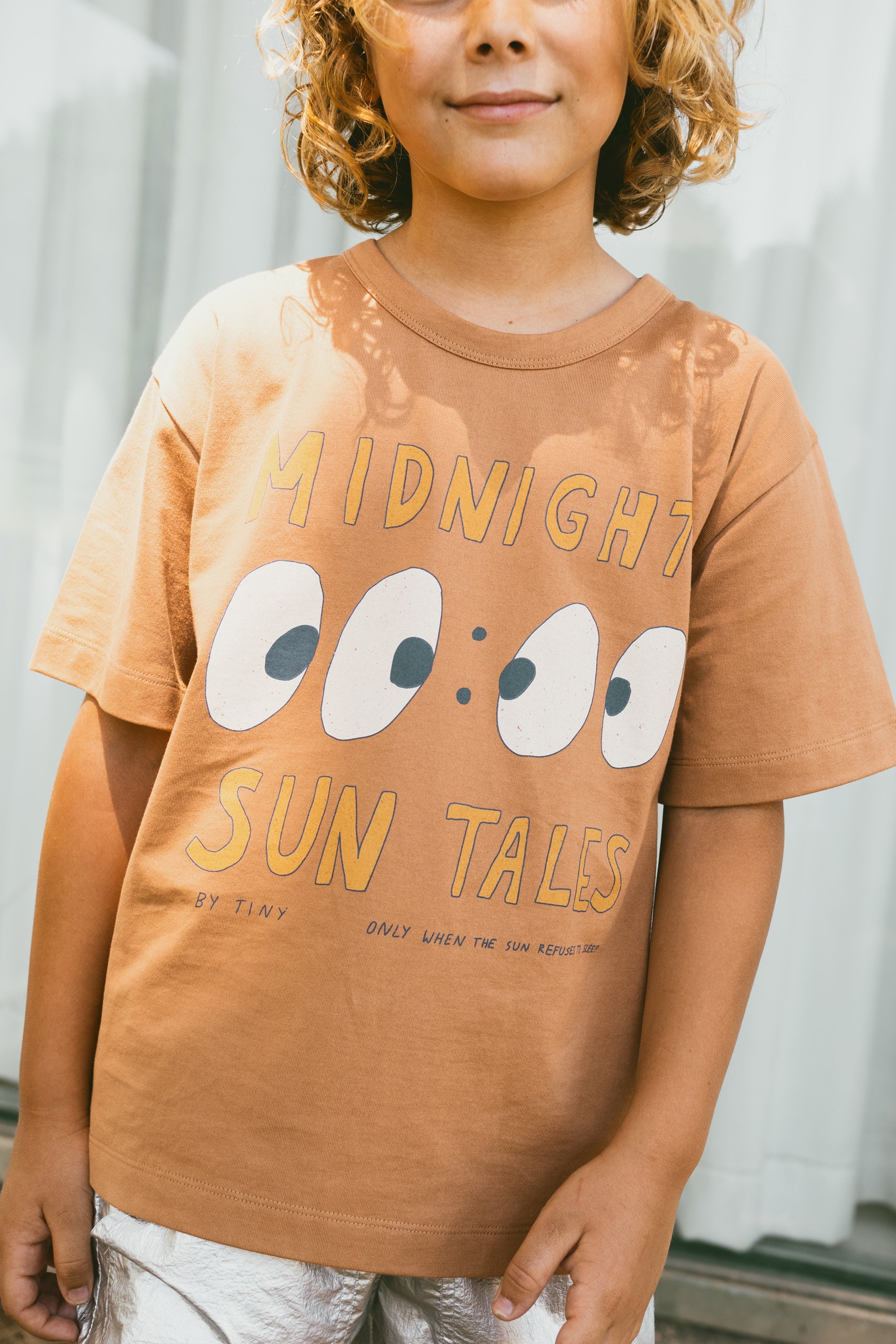 CAMISETA MIDNIGHT GRAPHIC