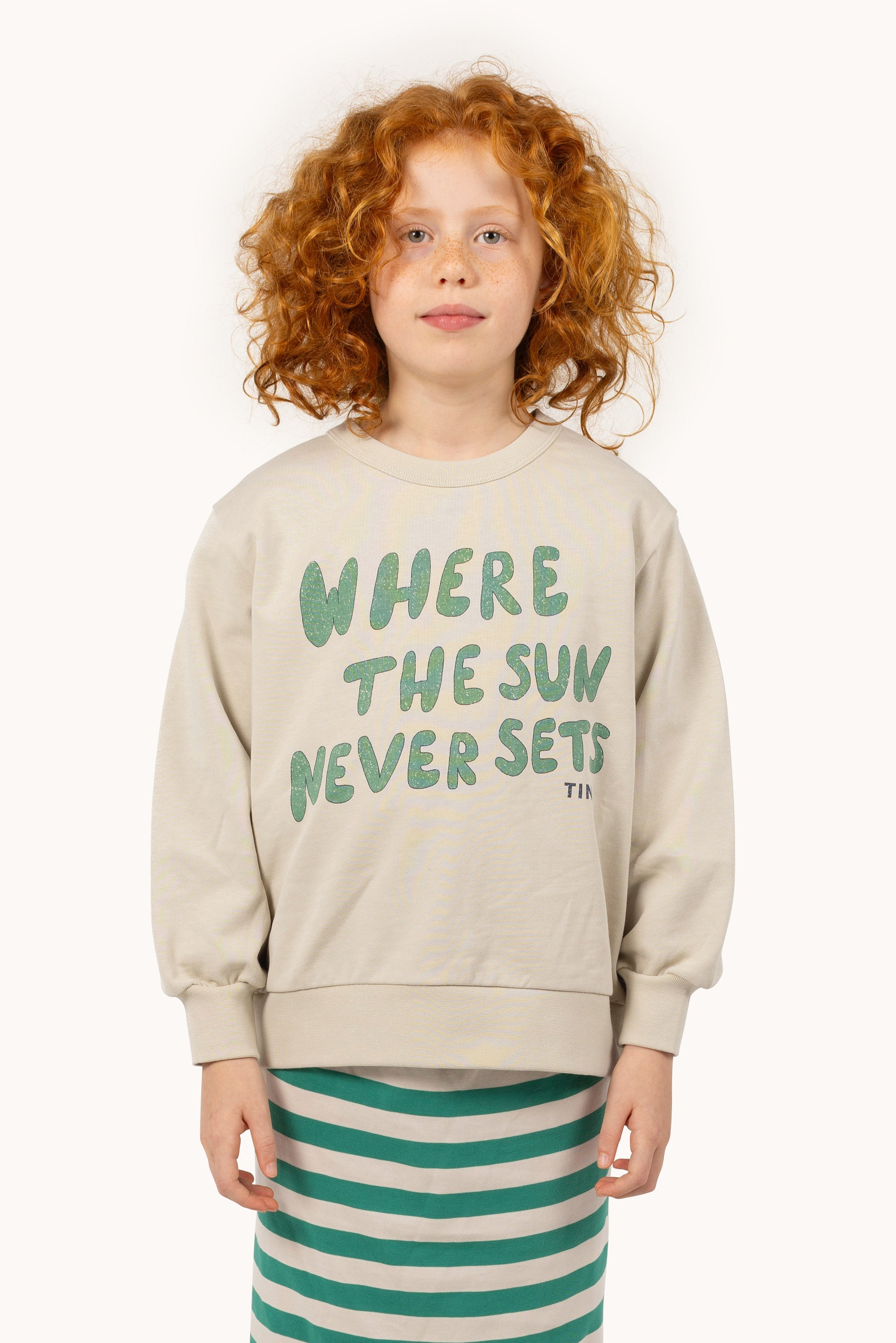 THE SUN GRAPHIC SWEATSHIRT
