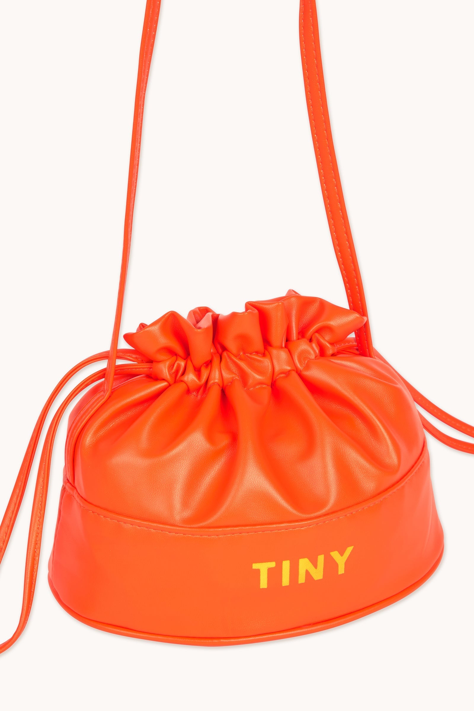 BOLSO CUBO SOLID