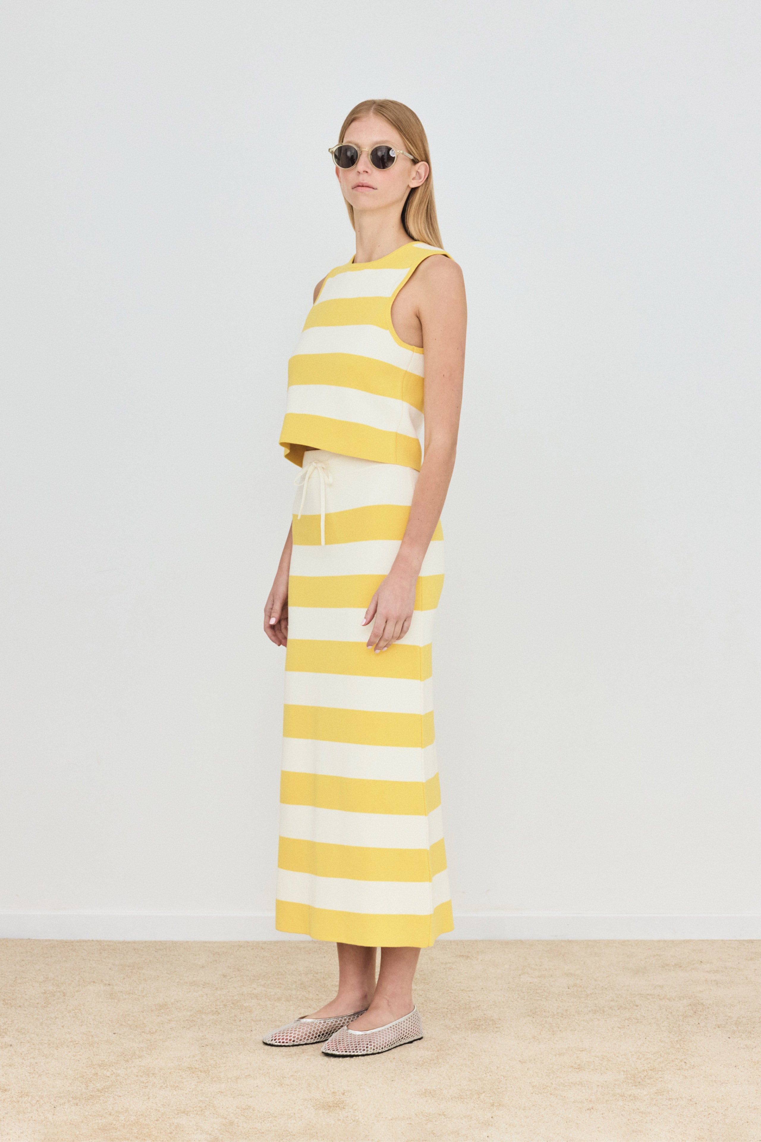 TOP WIDE STRIPES
