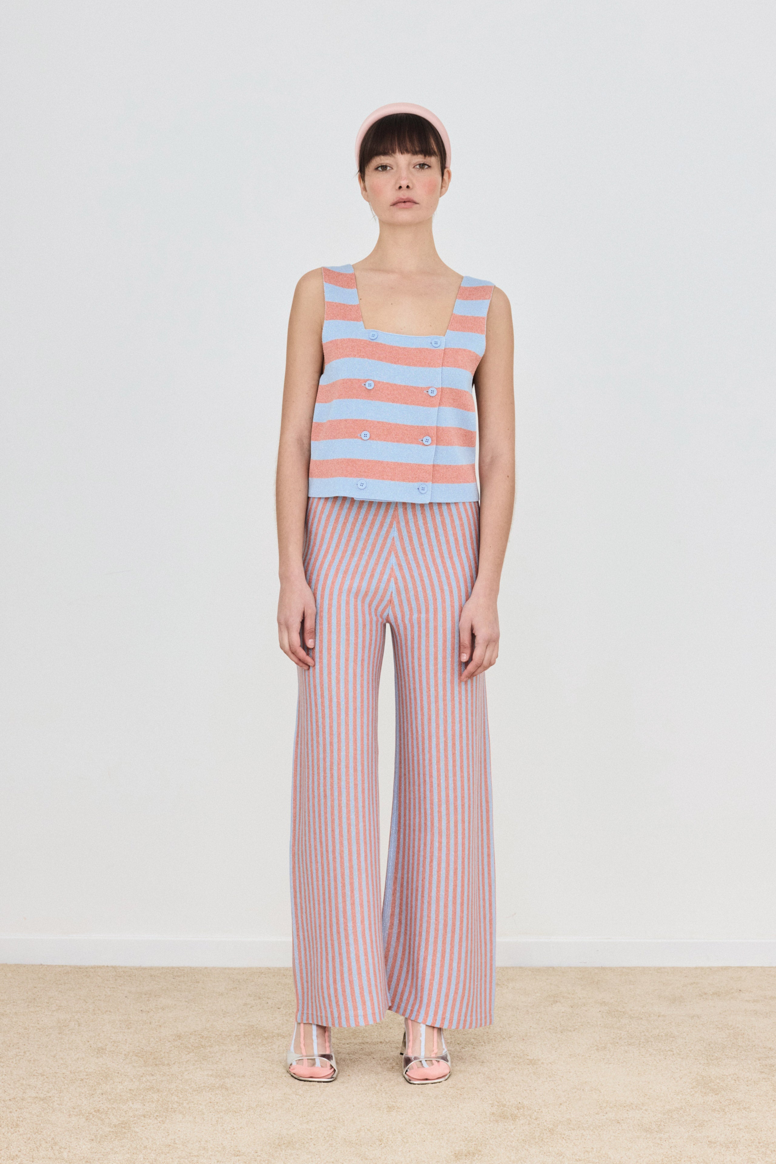 STRIPED BUTTONED TOP