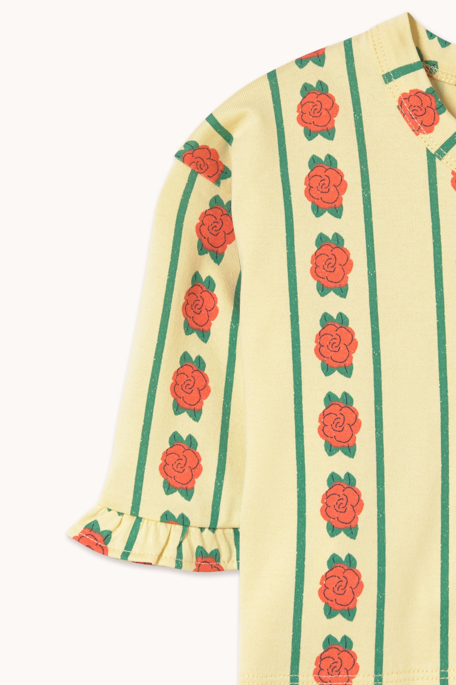 ROSE PATTERN CROP TEE