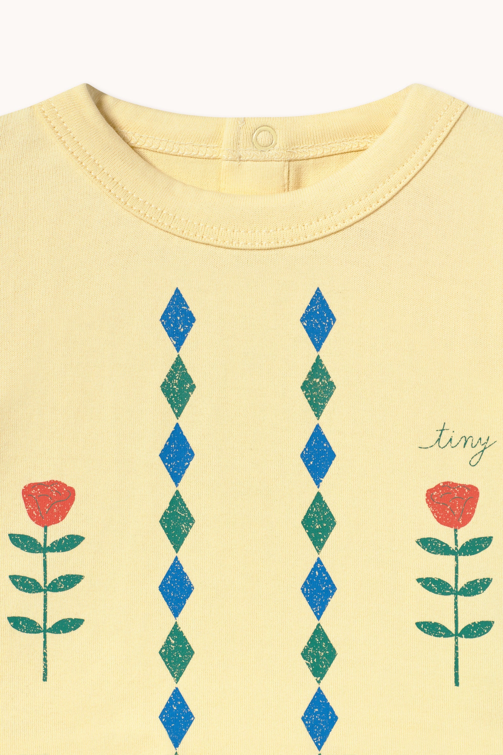 DIAMONDS GRAPHIC BABY TEE