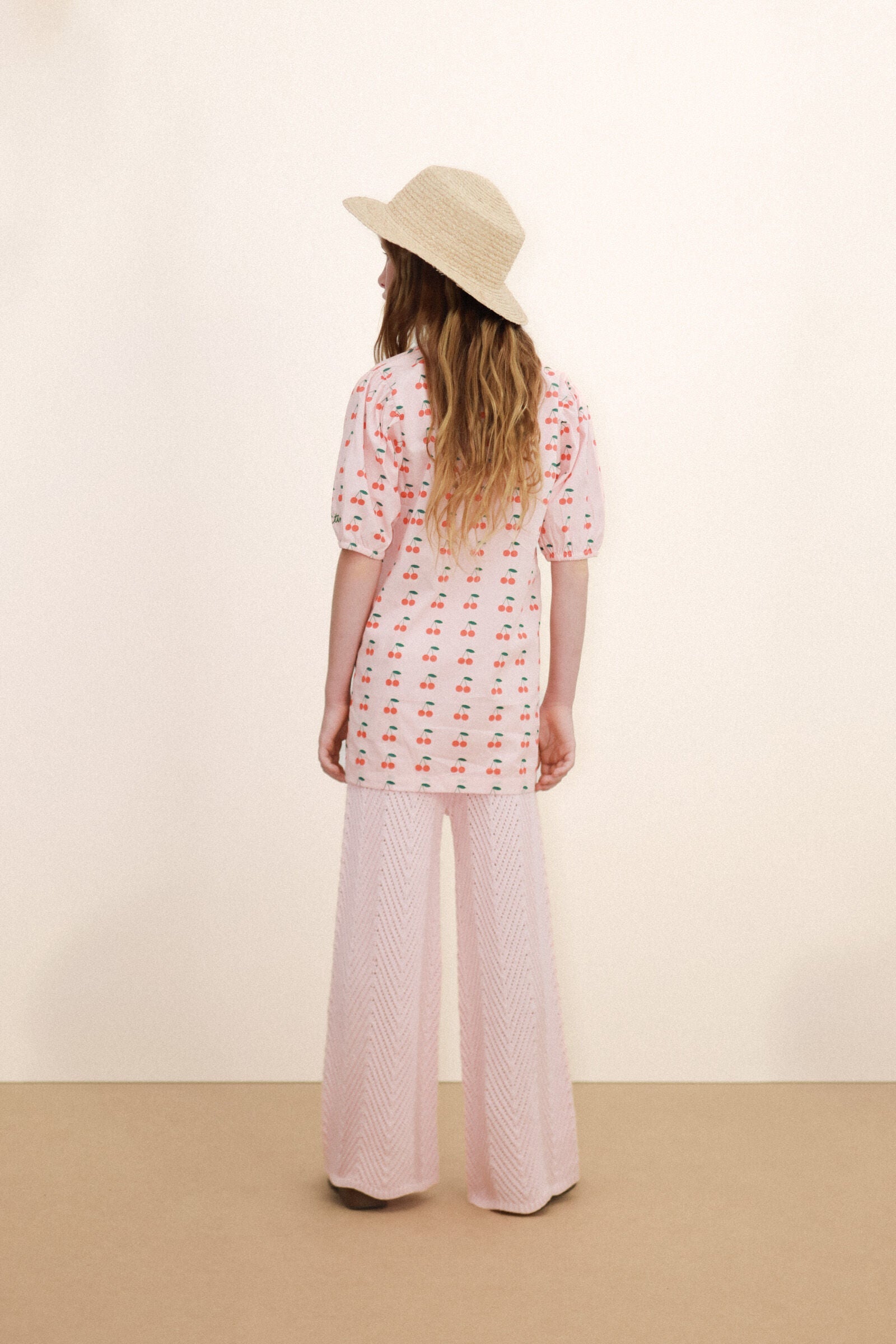 KNITTED LACE PANTS