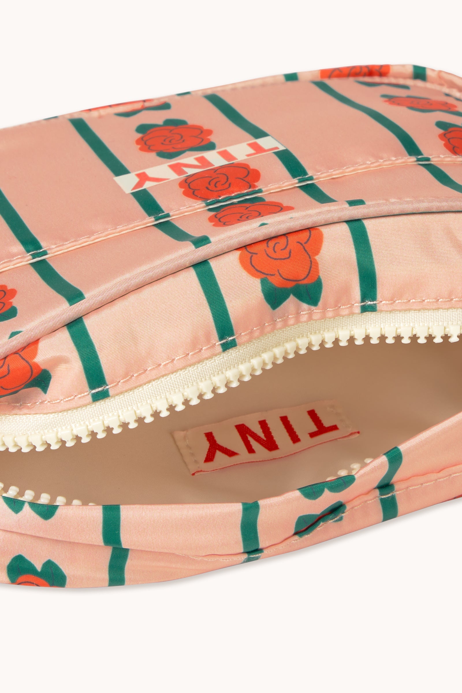 ROSE PATTERN FANNY BAG