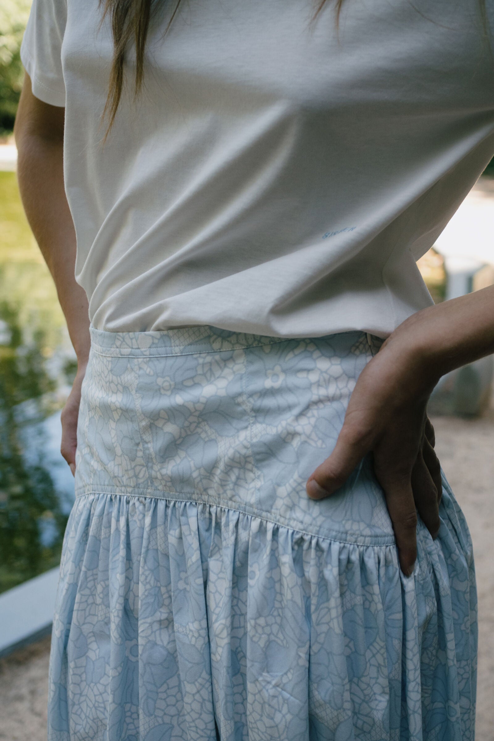 FLOWERS CUTLINES SKIRT