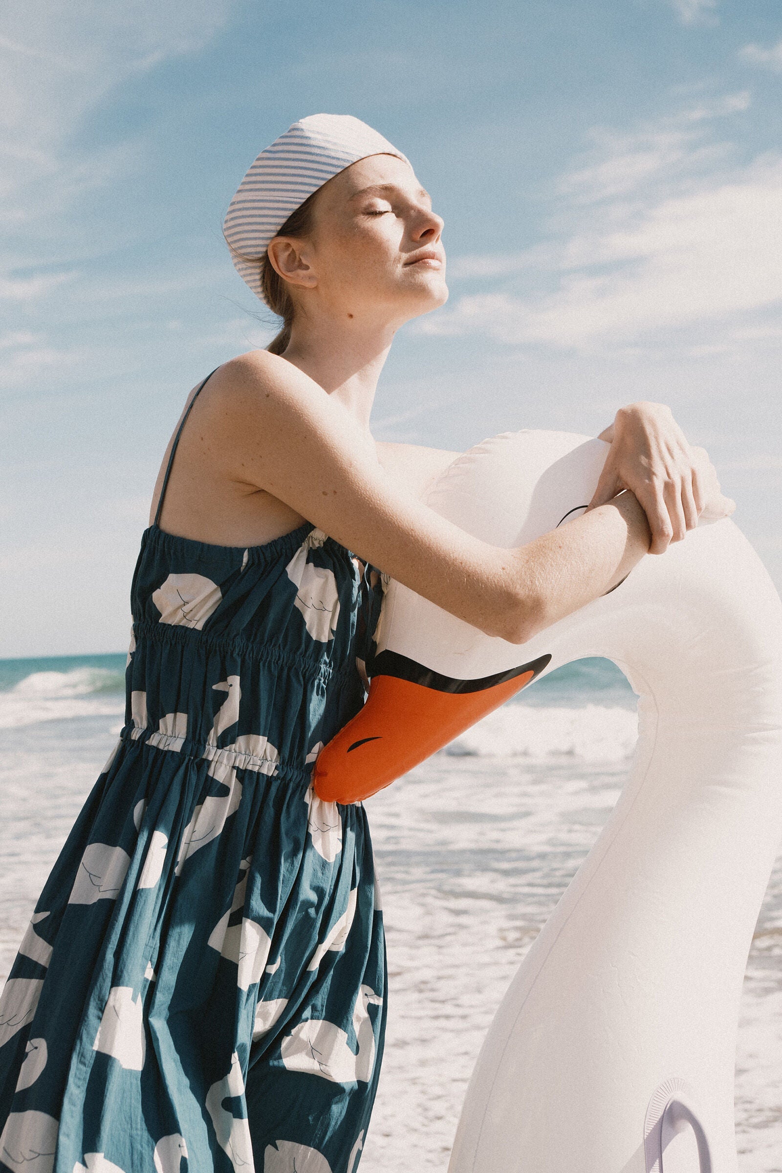 SWANS STRAPS DRESS