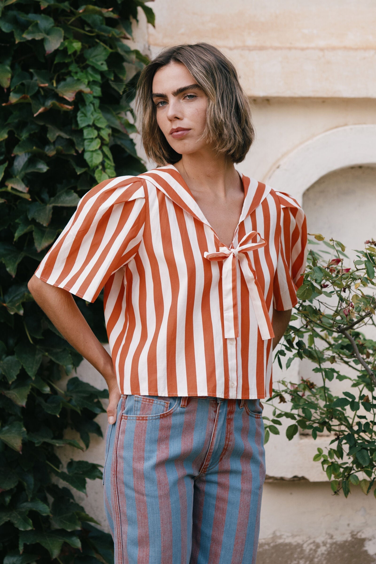 STRIPED SAILOR NECK BLOUSE