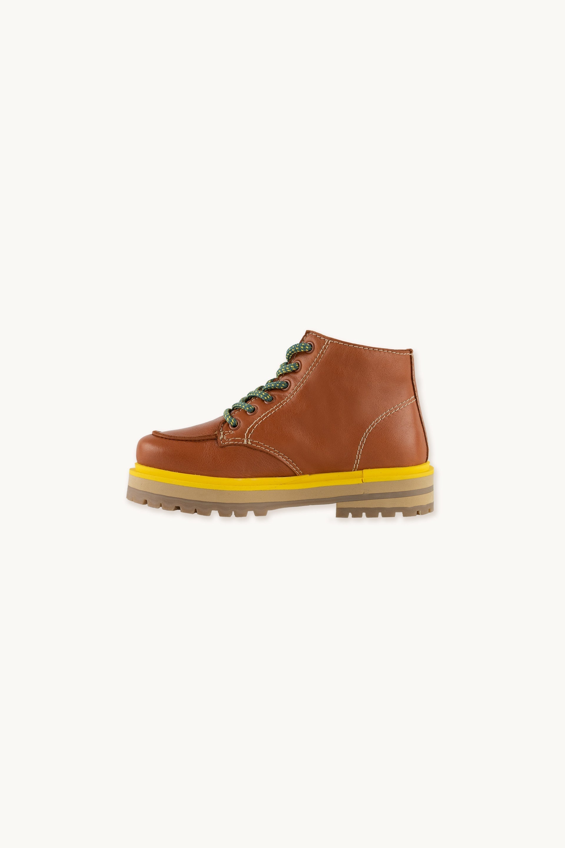 LACE-UP LEATHER BOOTS