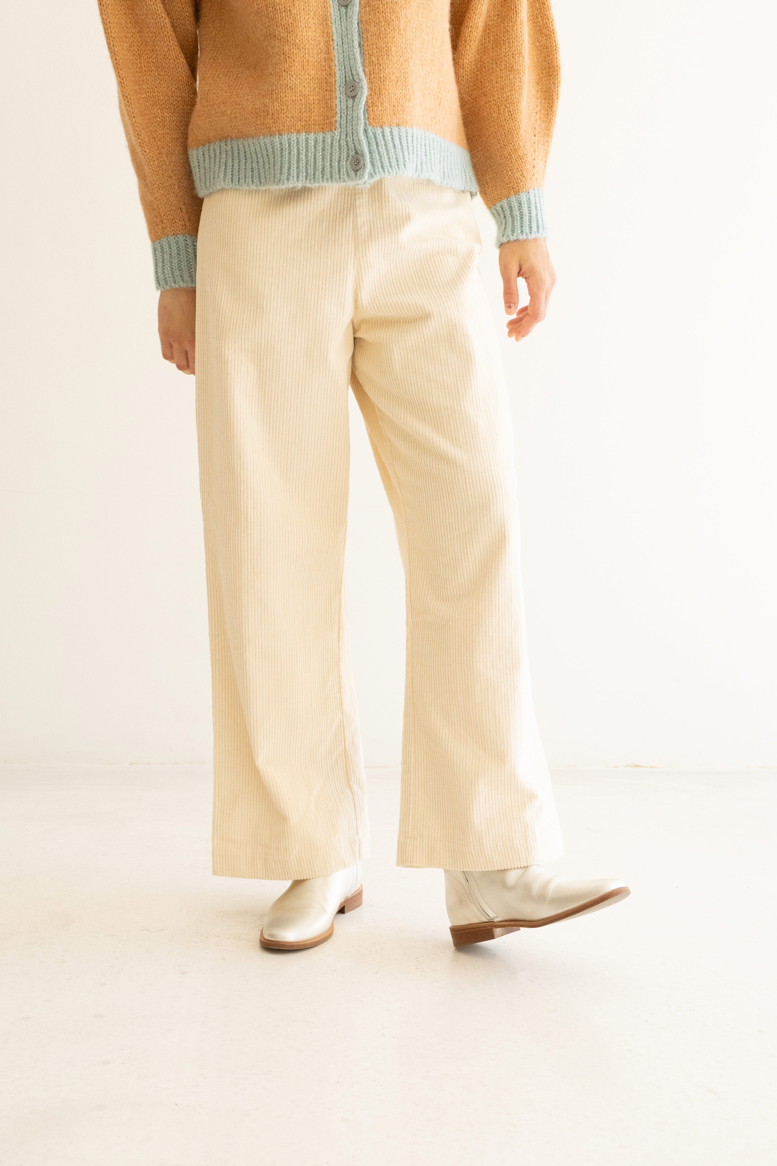 CORDUROY WIDE TROUSERS