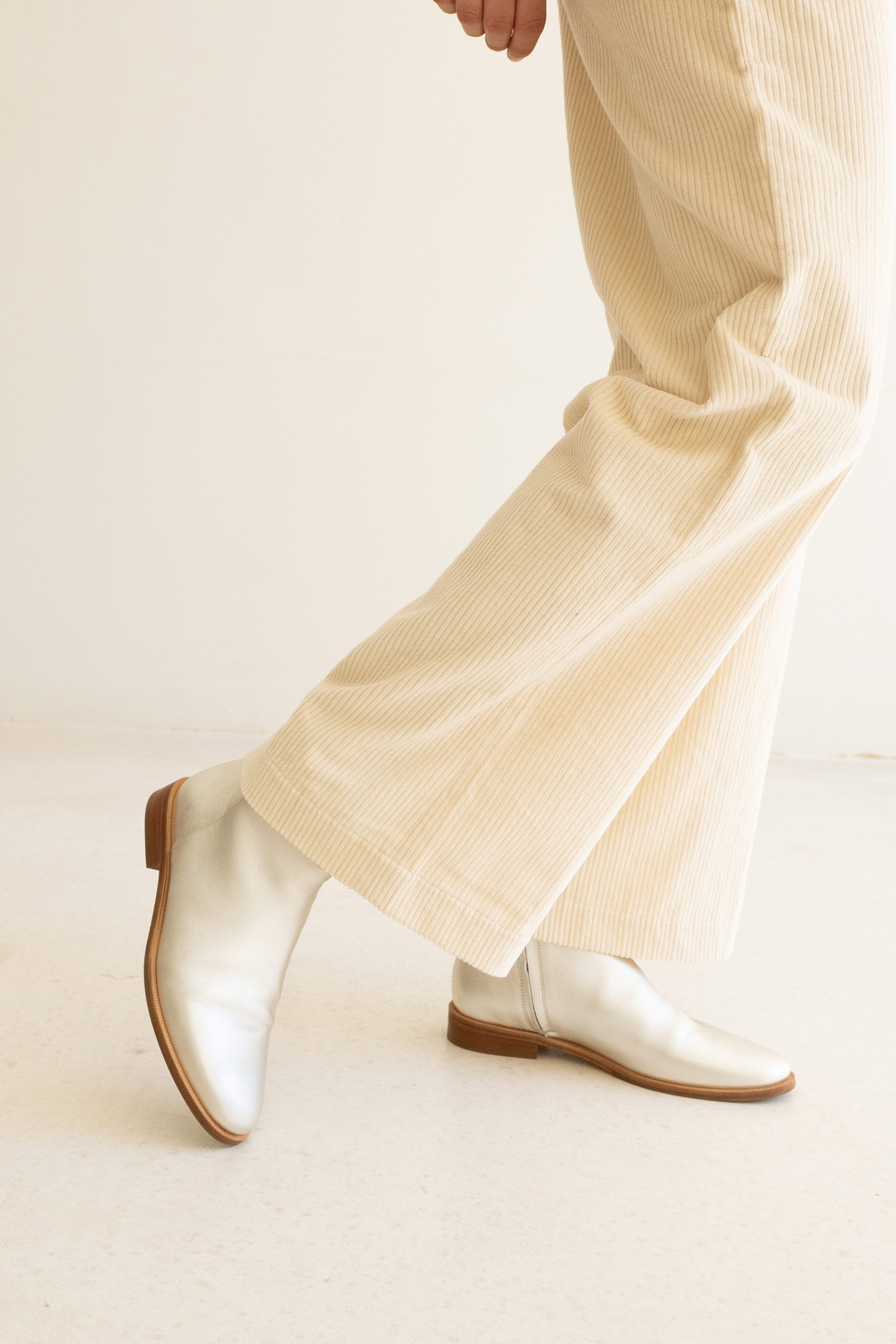 CORDUROY WIDE TROUSERS
