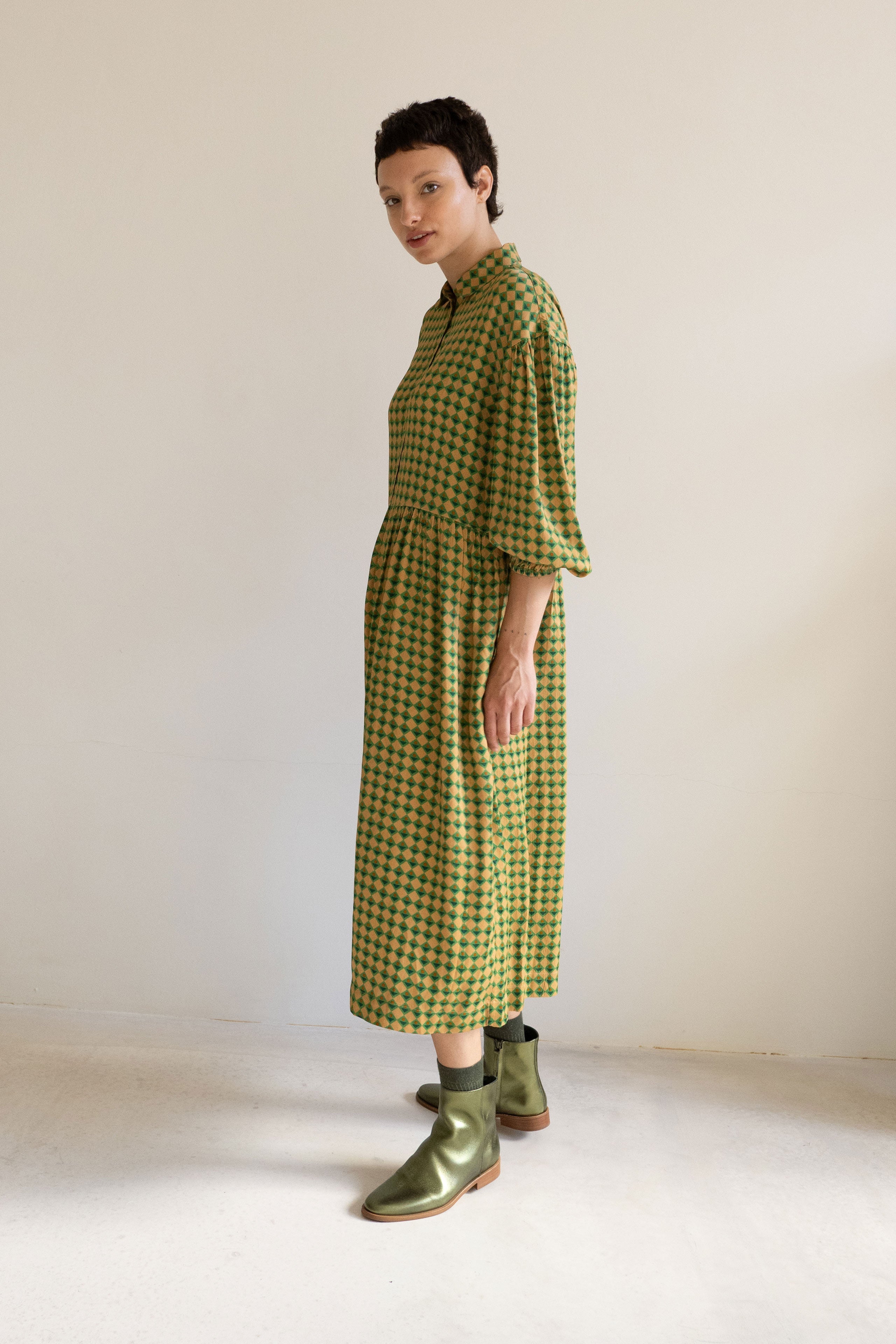 GEOMETRIC VESTIDO