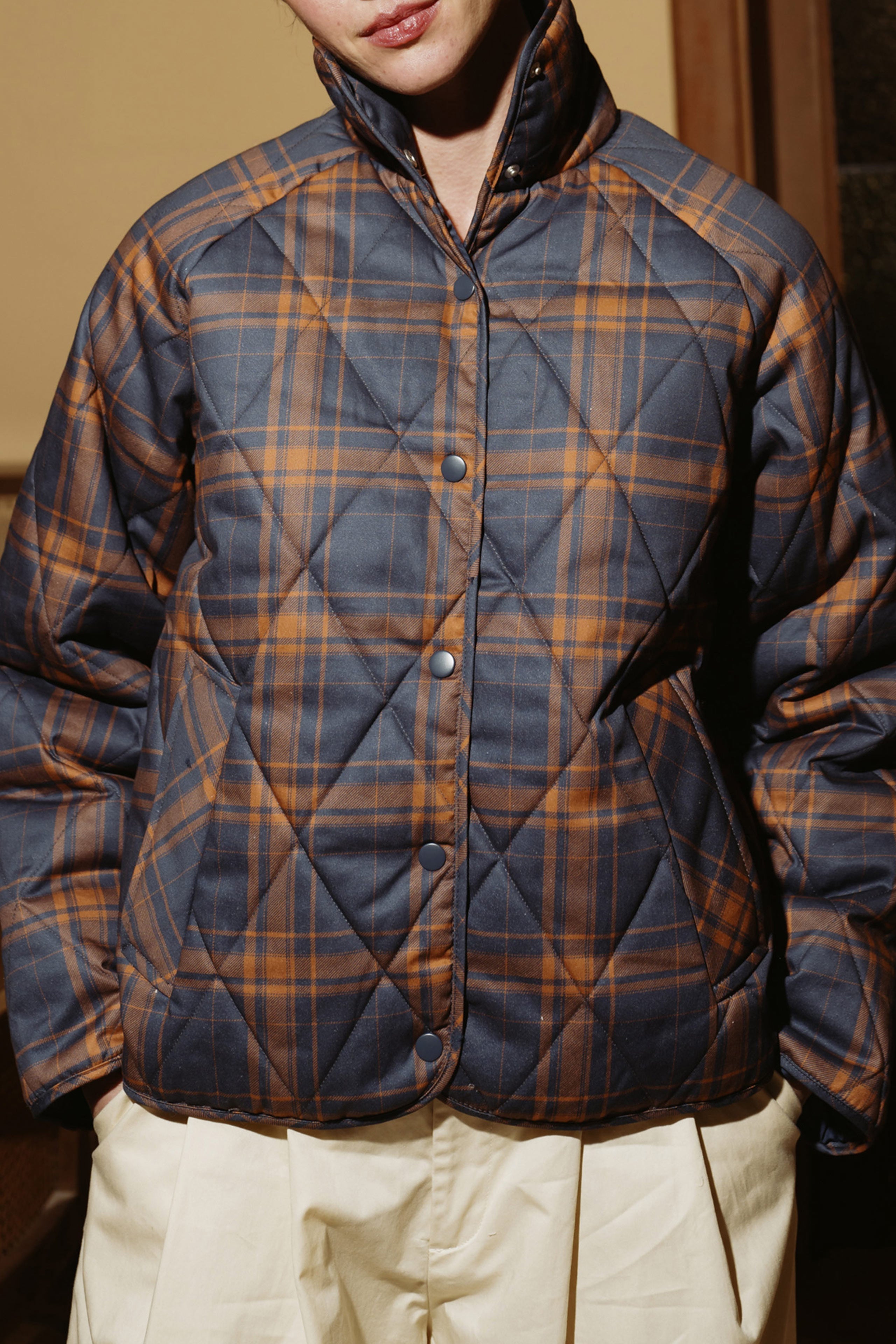SHORT QUILTED JACKET
