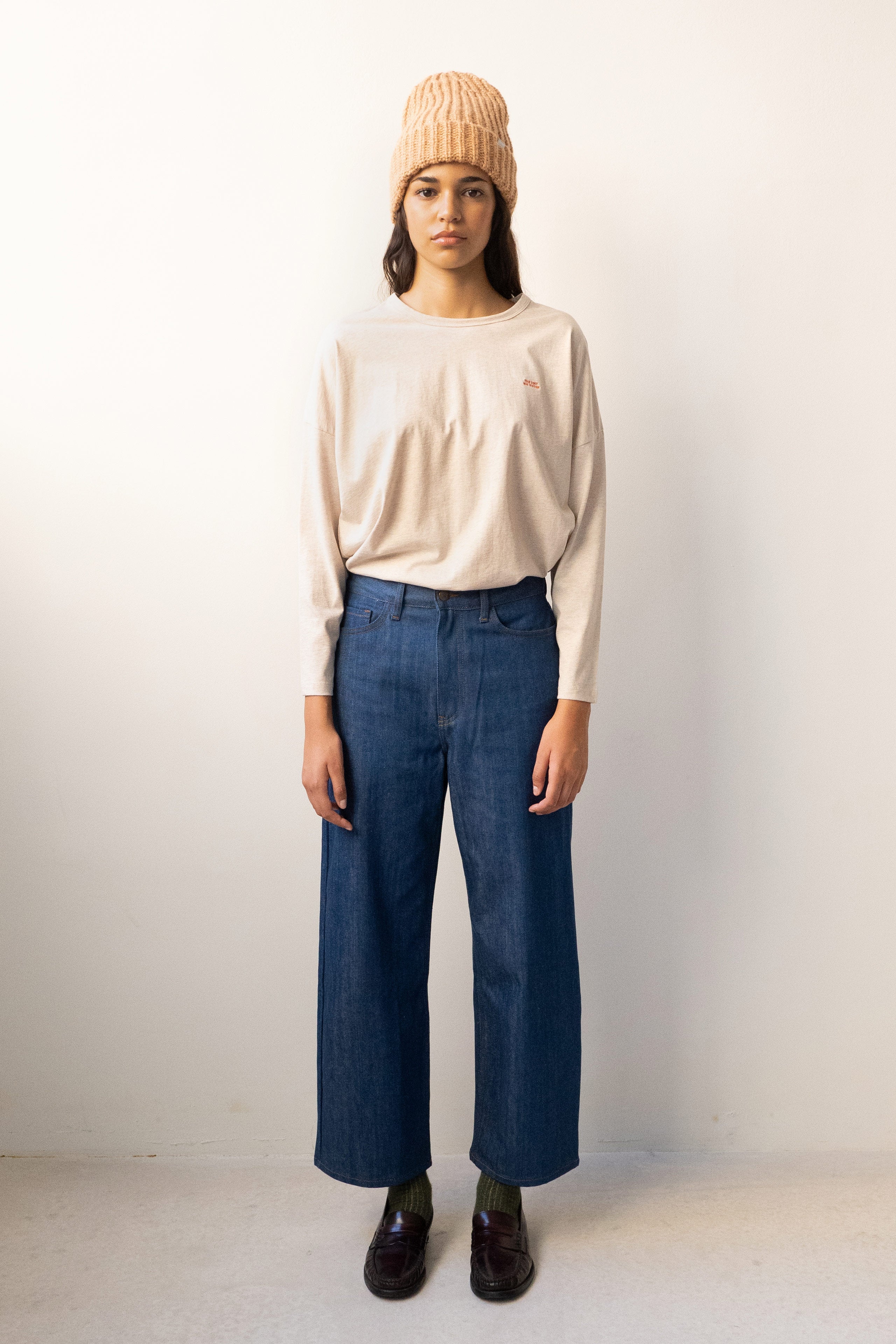 BASIC LONG SLEEVE TEE