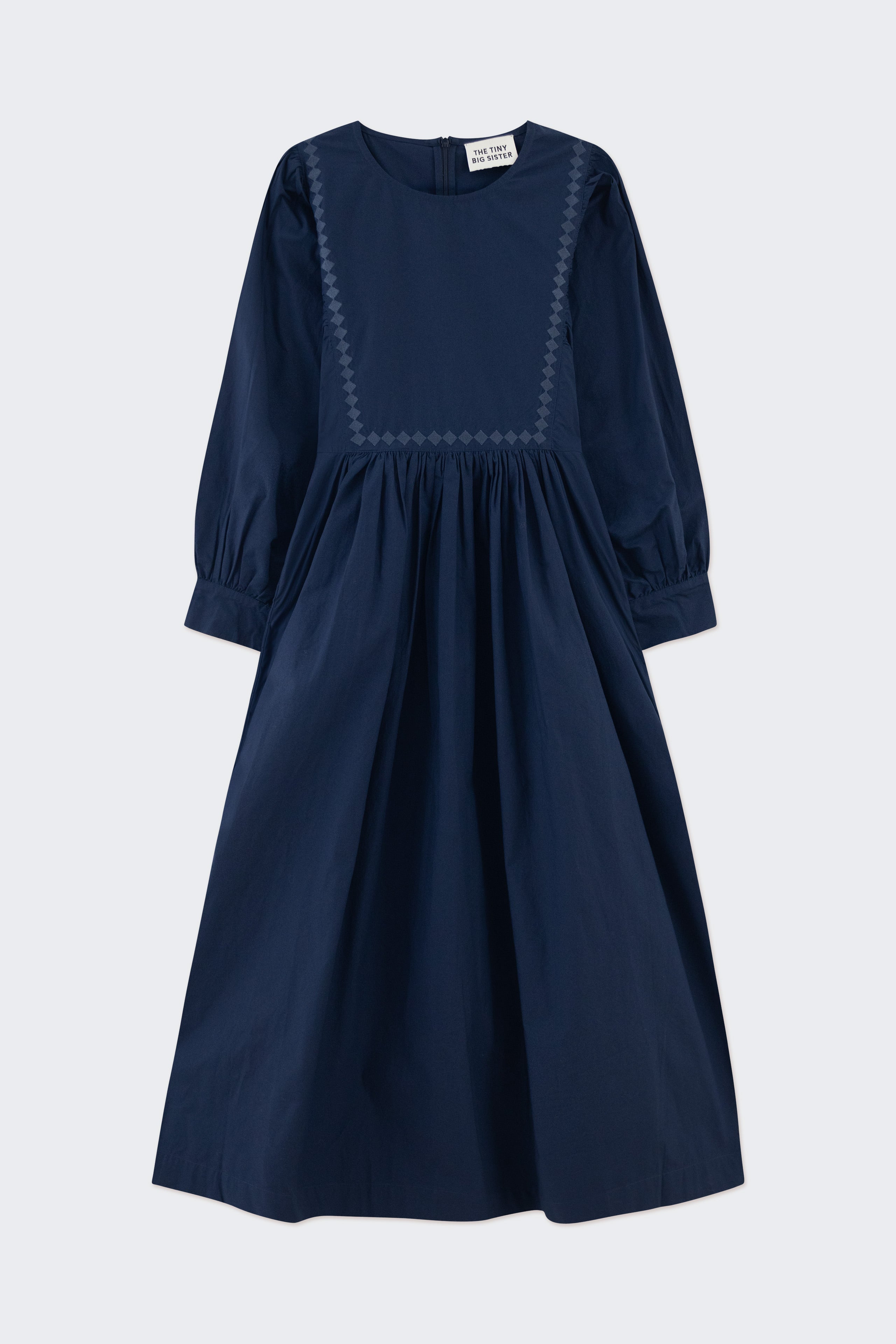 VOLUMINOUS SLEEVE DRESS