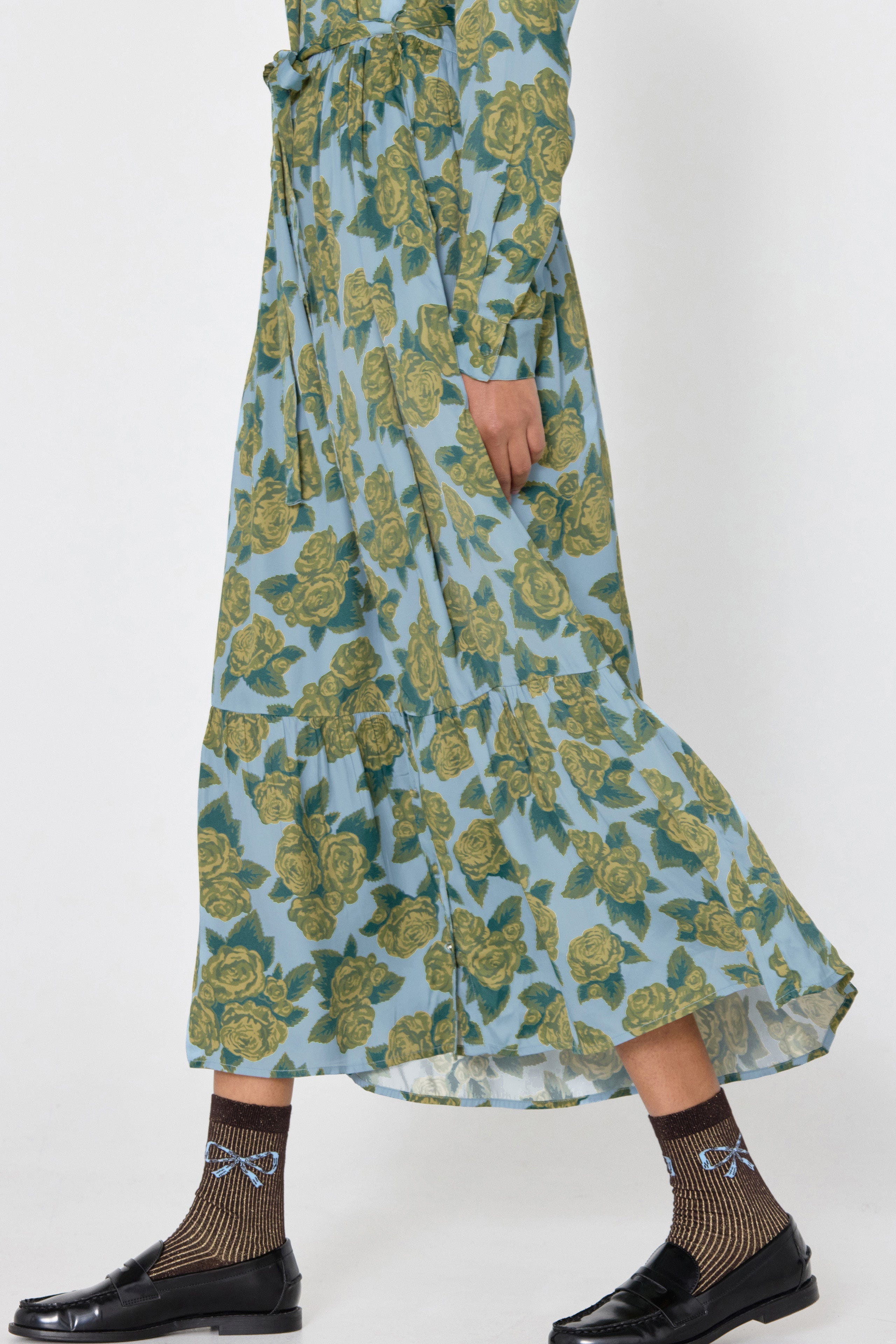 ROSES V-NECK DRESS