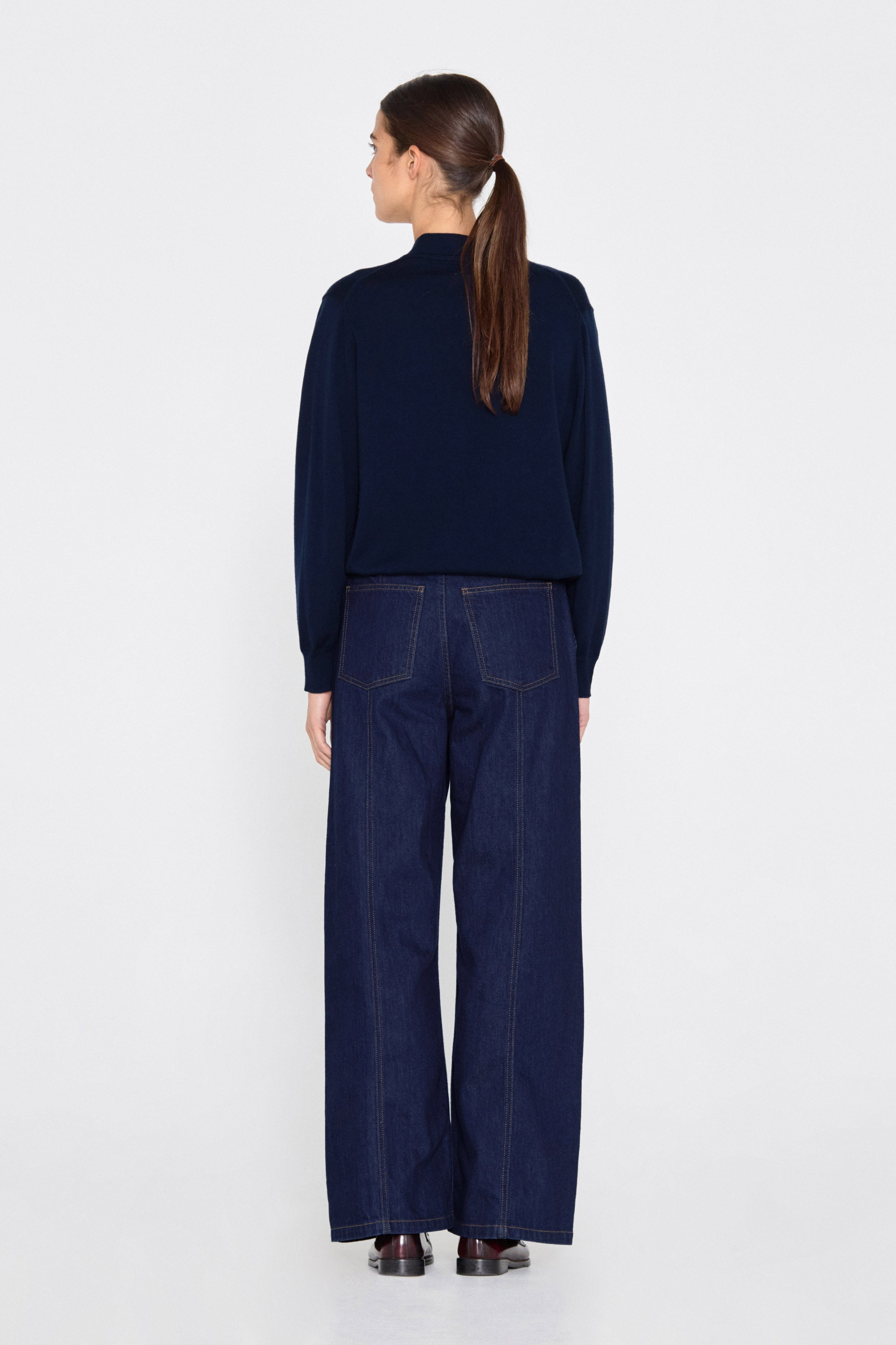 LARA BOWS CARDIGAN