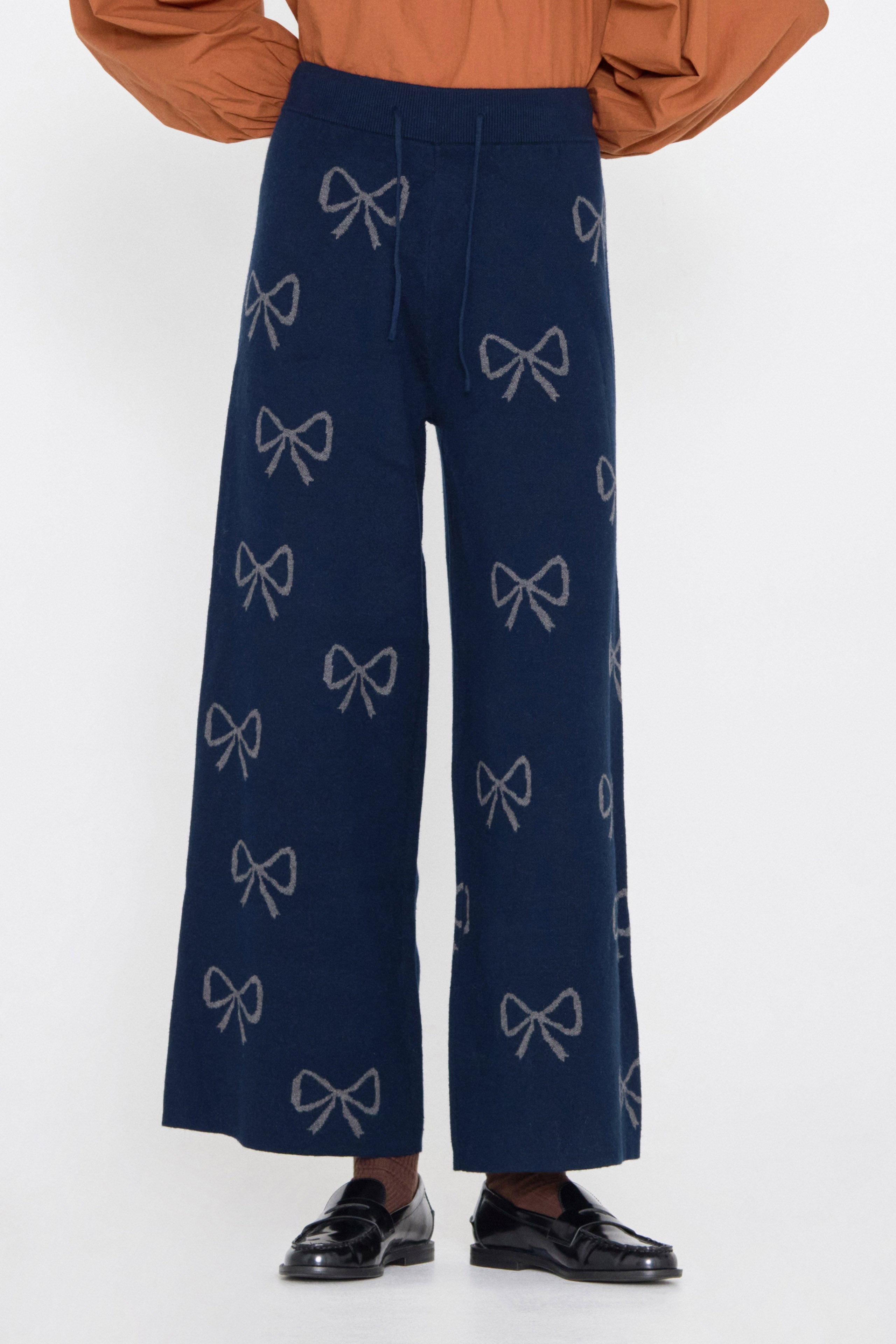 BOW HOSE