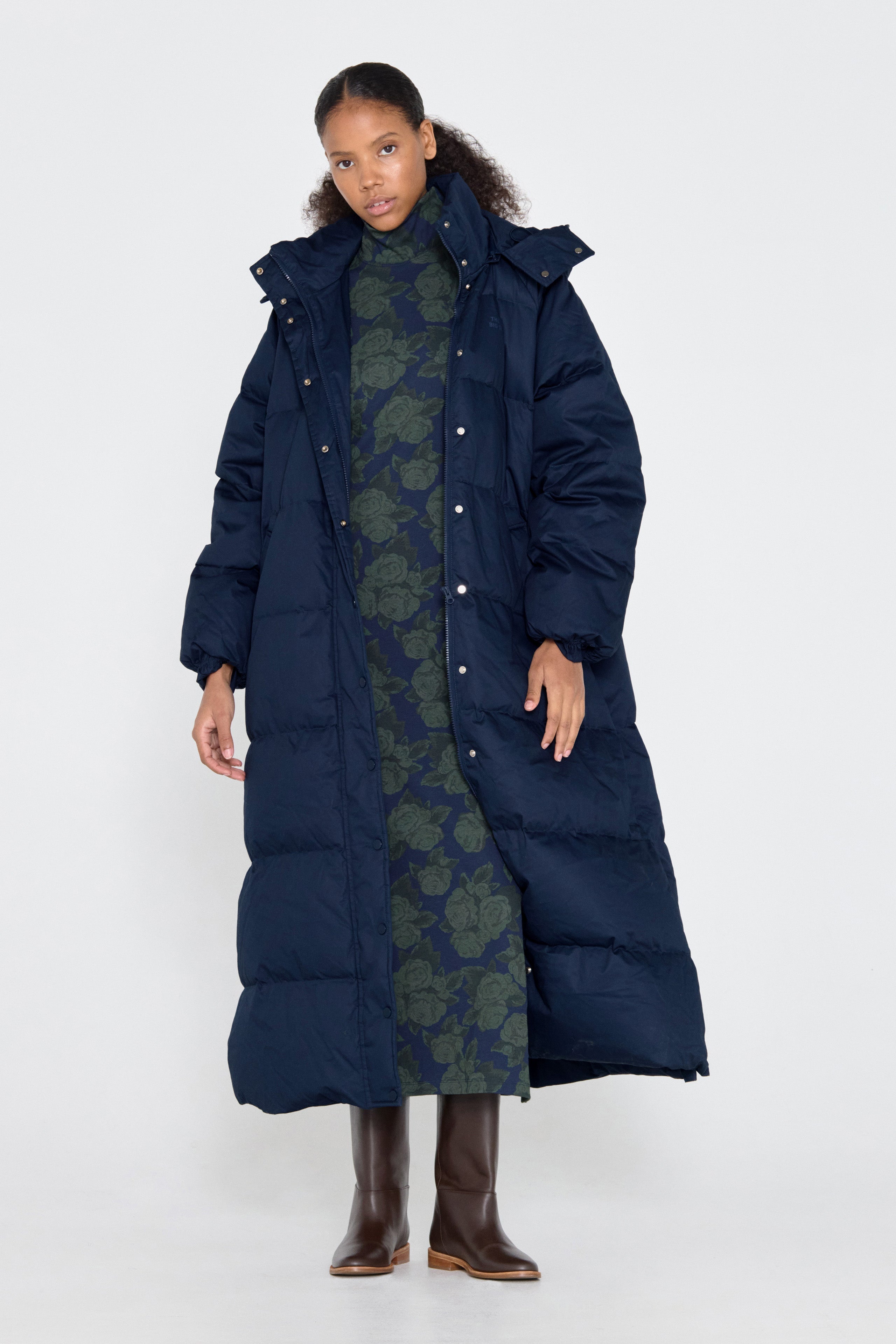 OVERSIZED DOWN JACKET