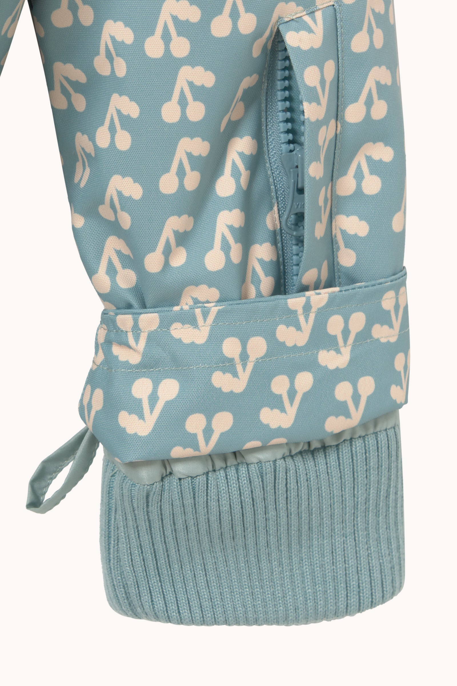 SCHNEEJACKE CHERRIES