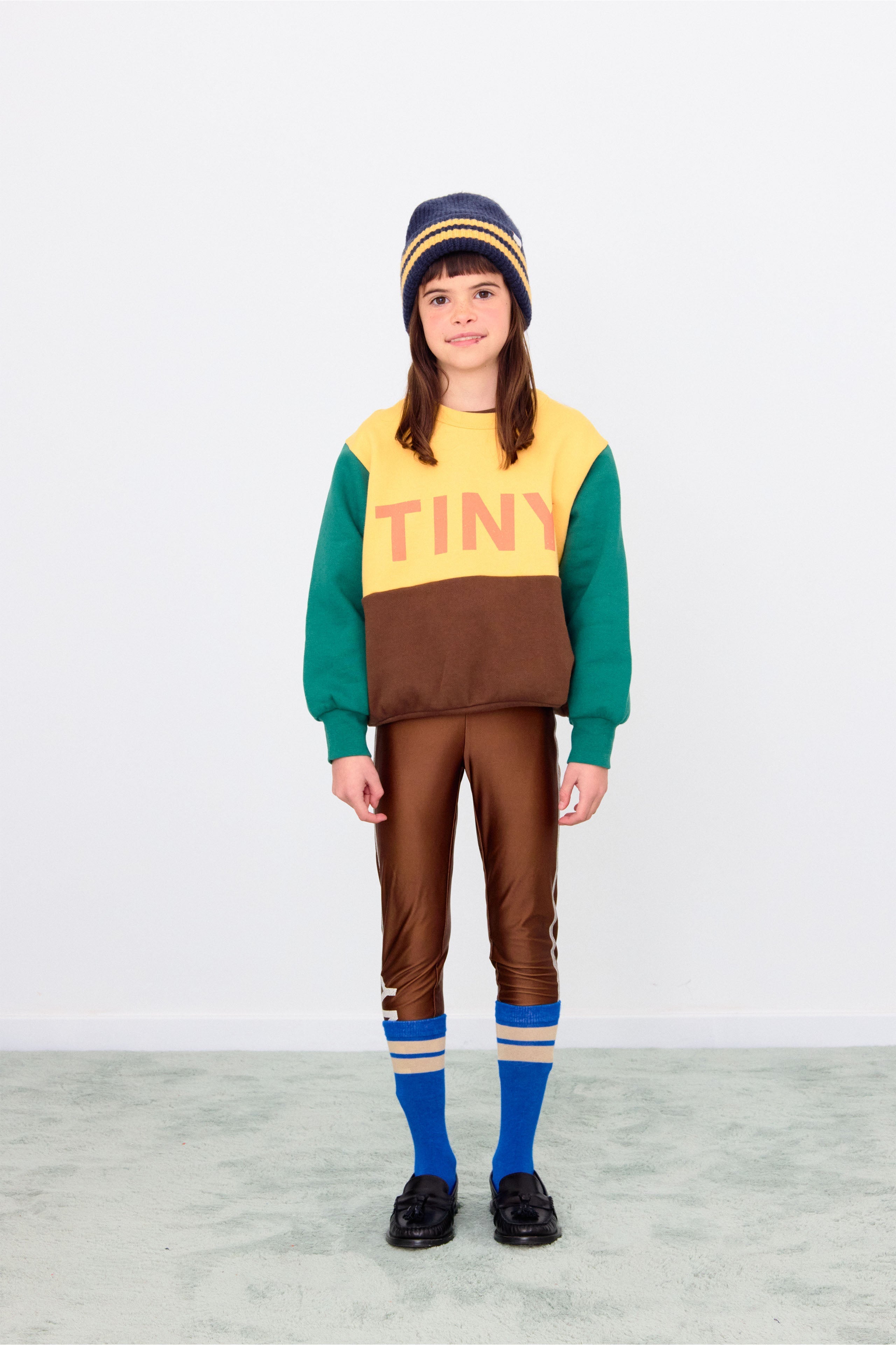 GLÄNZENDE LEGGINGS KONTRAST